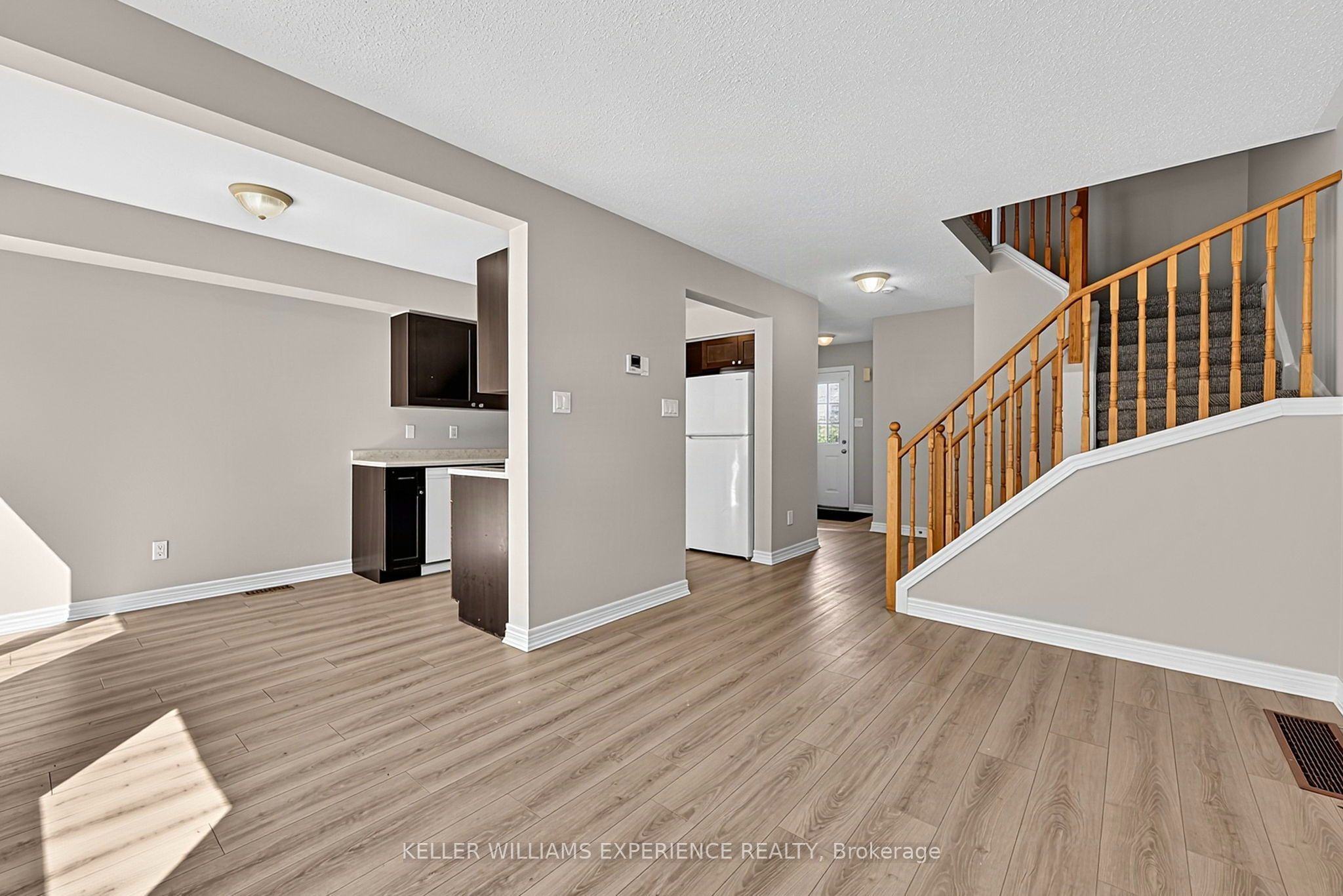 201 Stanley Street Property Photo 15