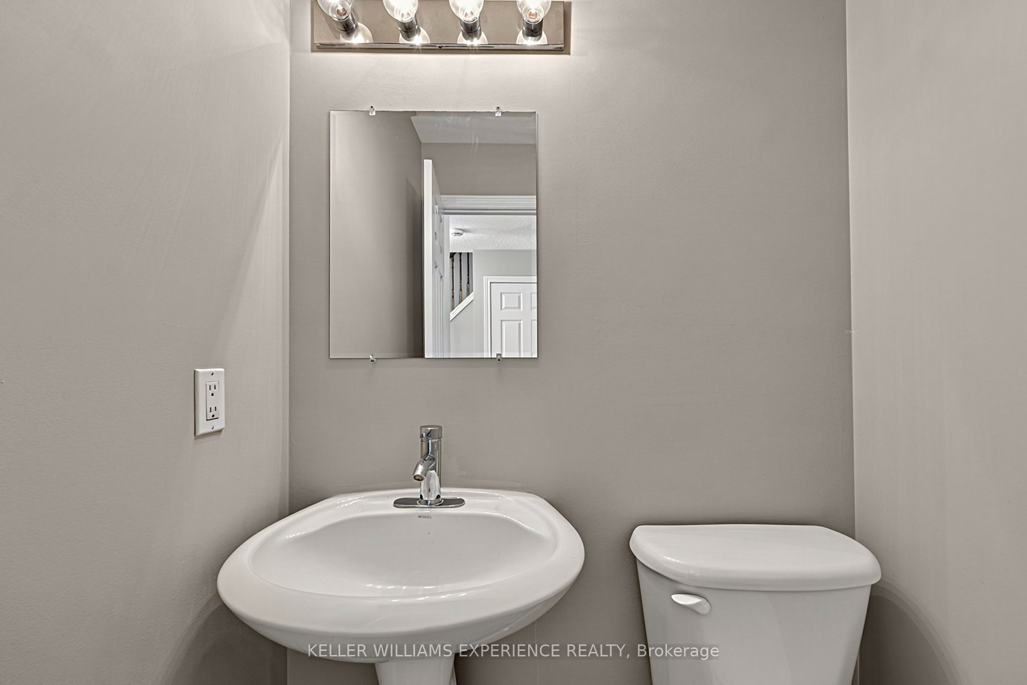 201 Stanley Street Property Photo 21