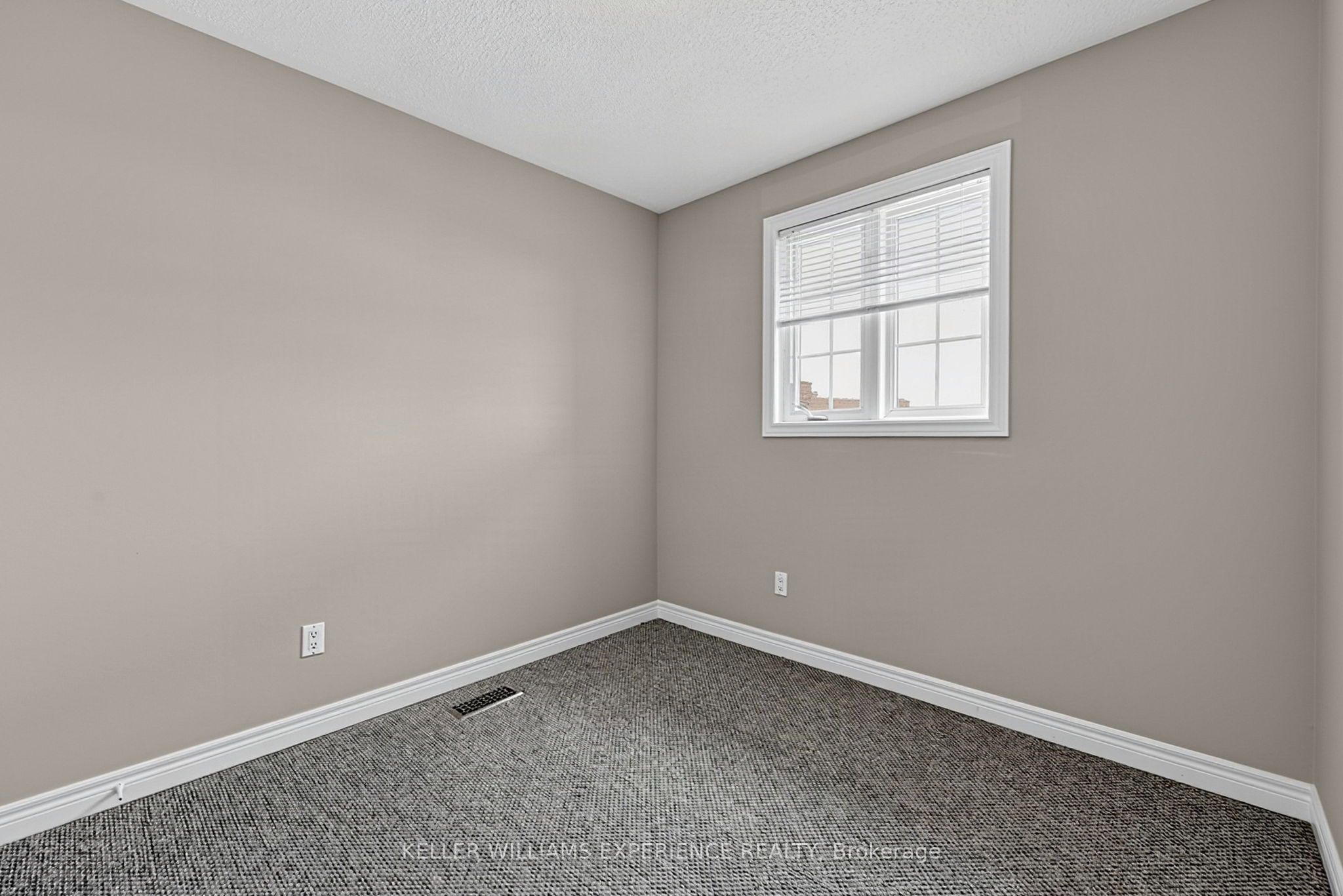 201 Stanley Street Property Photo 24