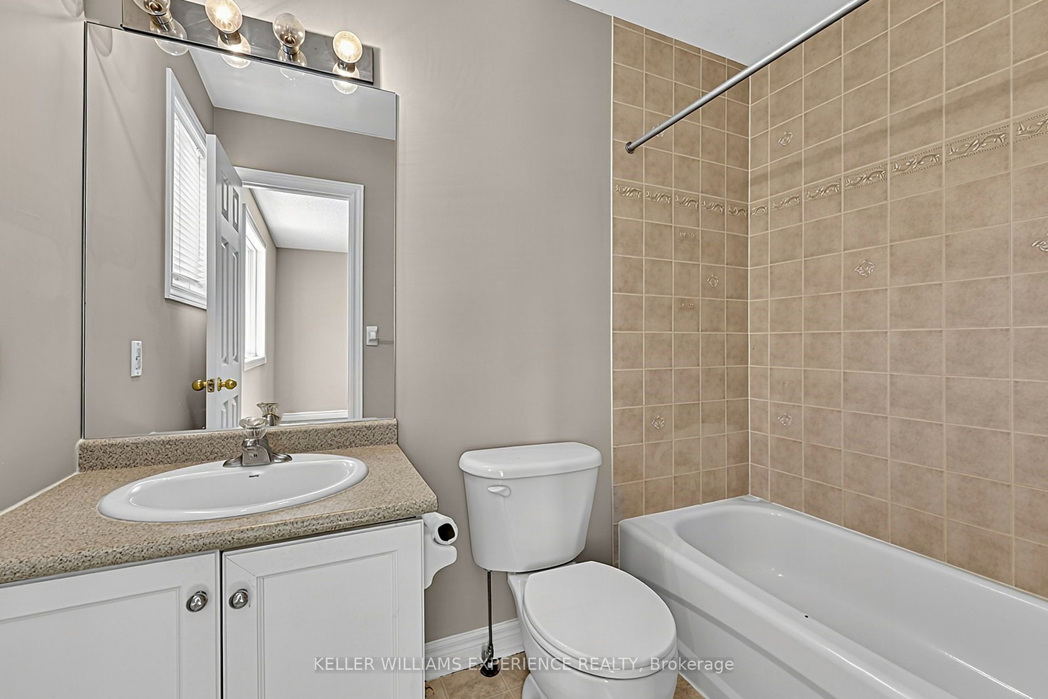 201 Stanley Street Property Photo 31