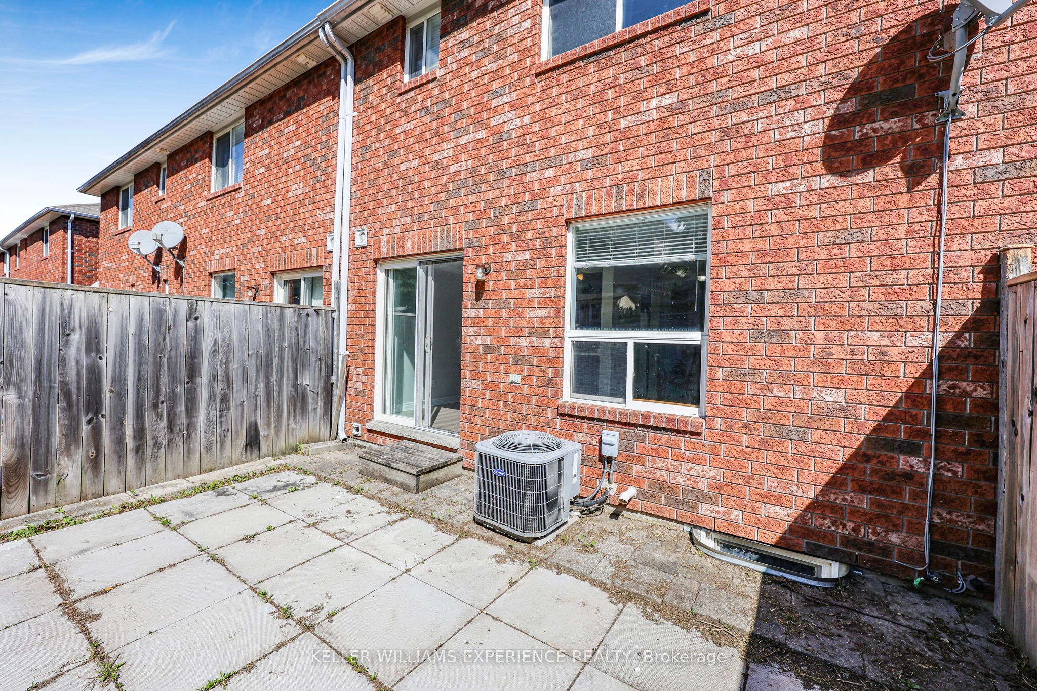201 Stanley Street Property Photo 36