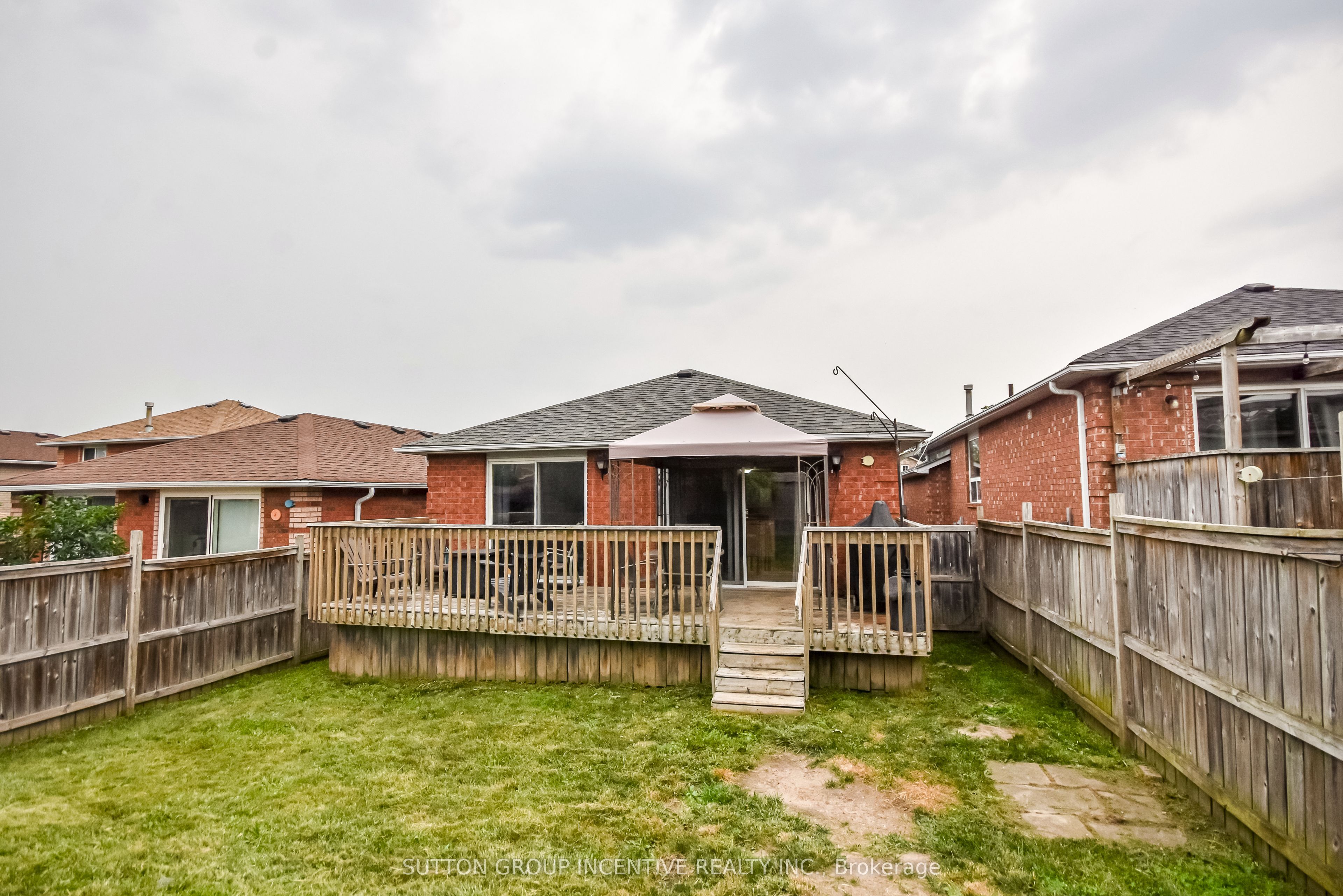 22 Peregrine Road Property Photo 19