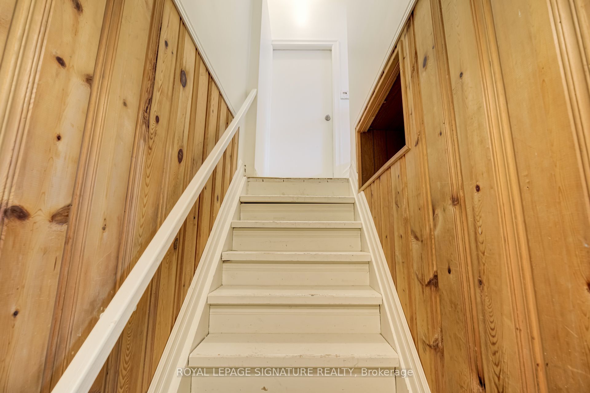 22 Drury Lane Main Property Photo 21