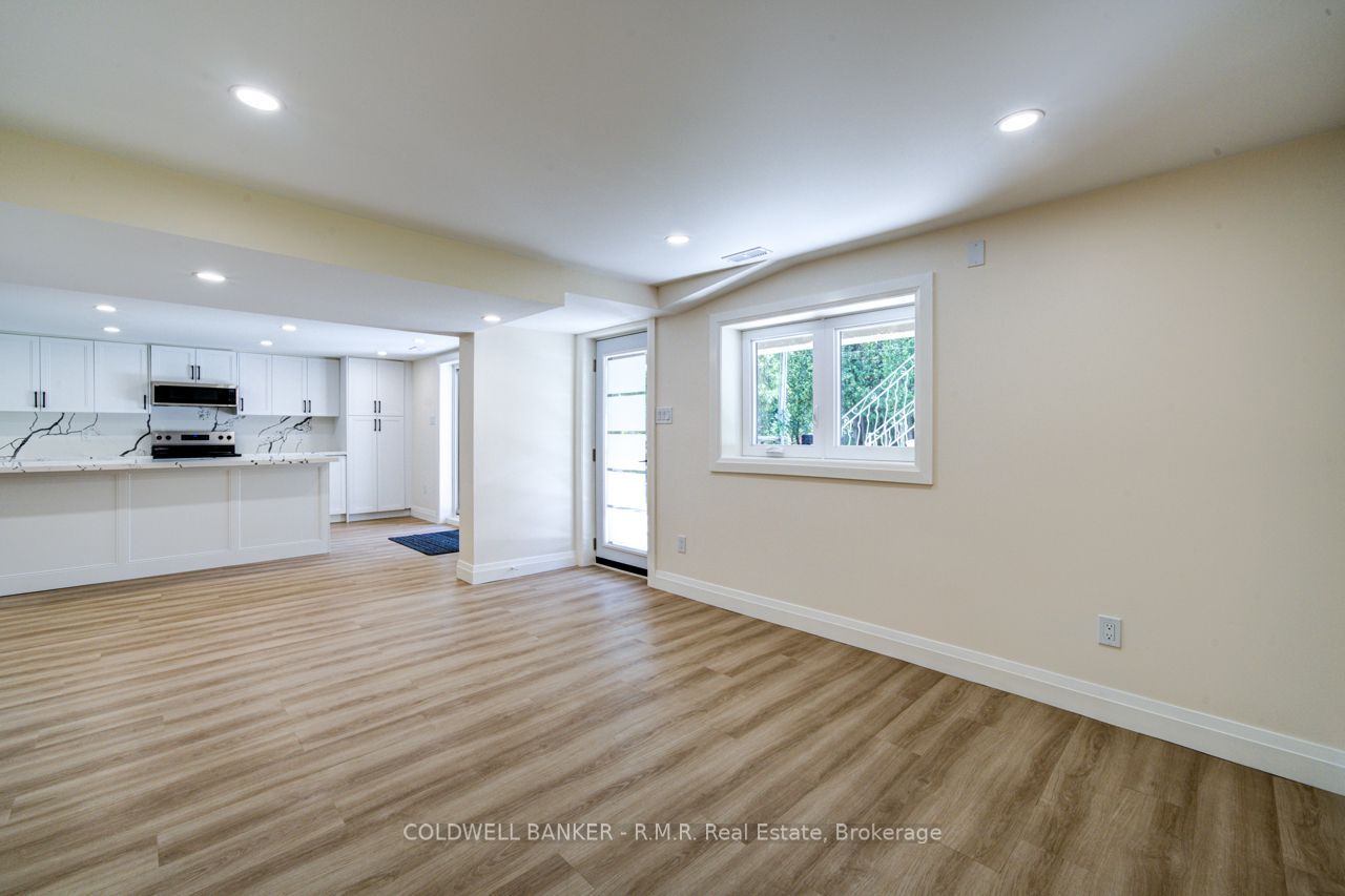 57 38th Street N Property Photo 5
