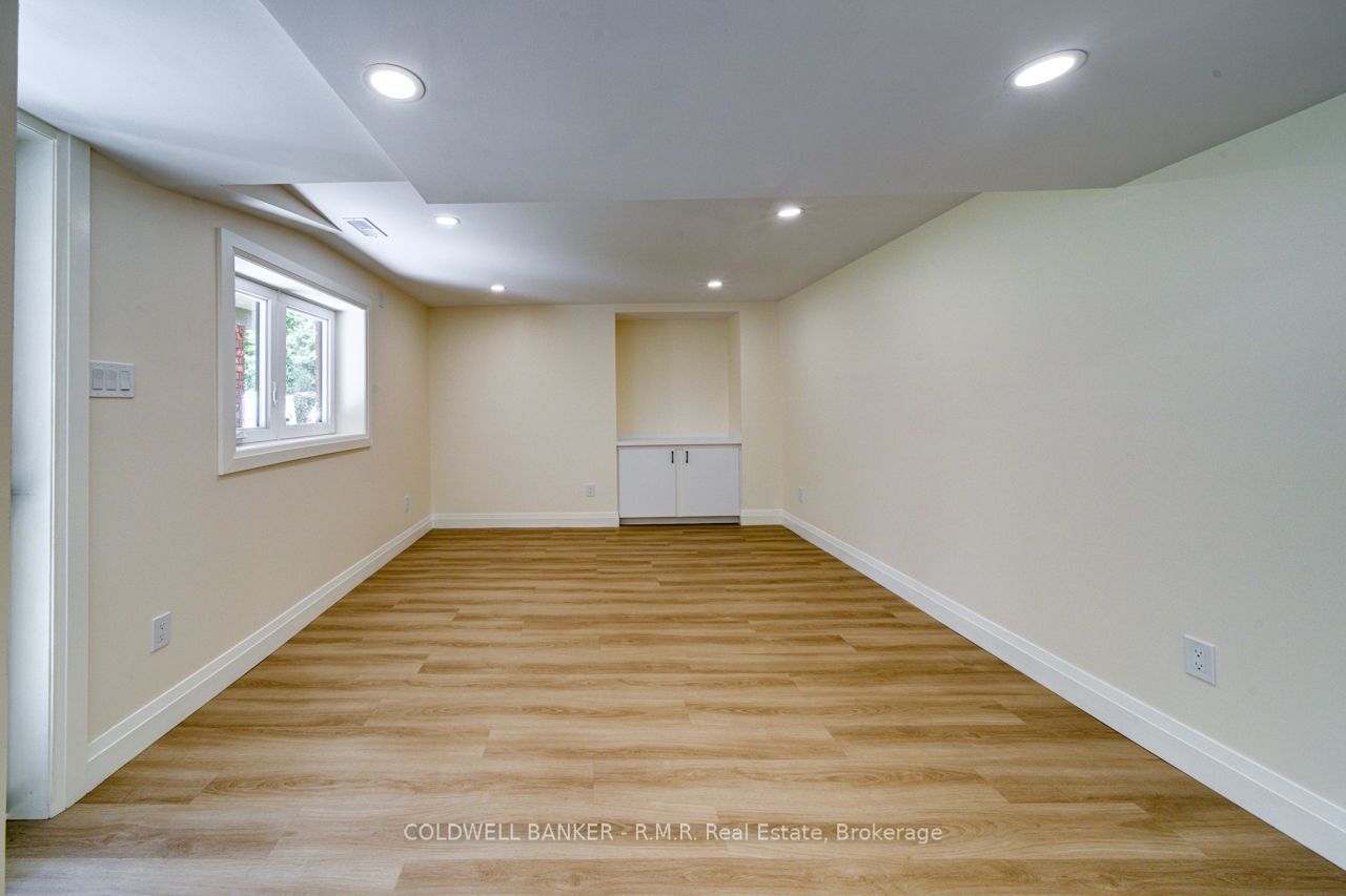 57 38th Street N Property Photo 7