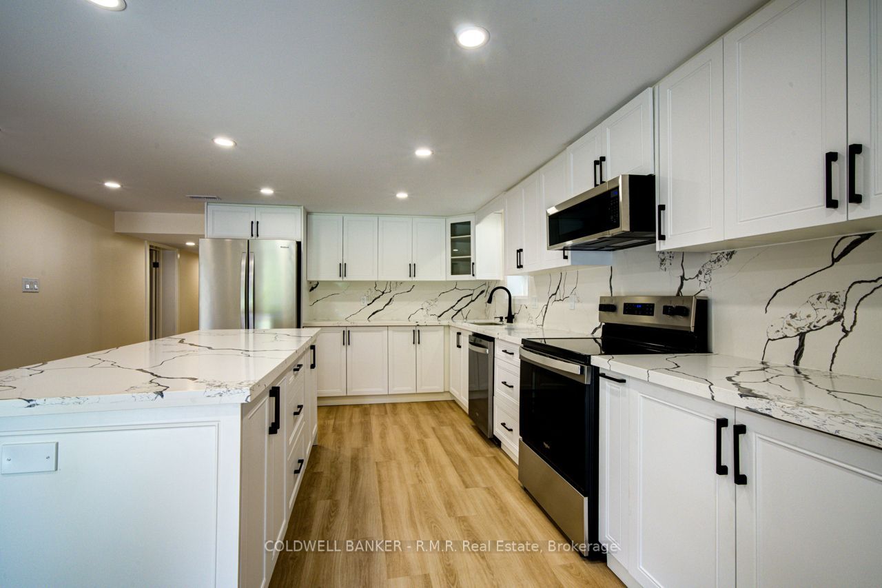57 38th Street N Property Photo 10