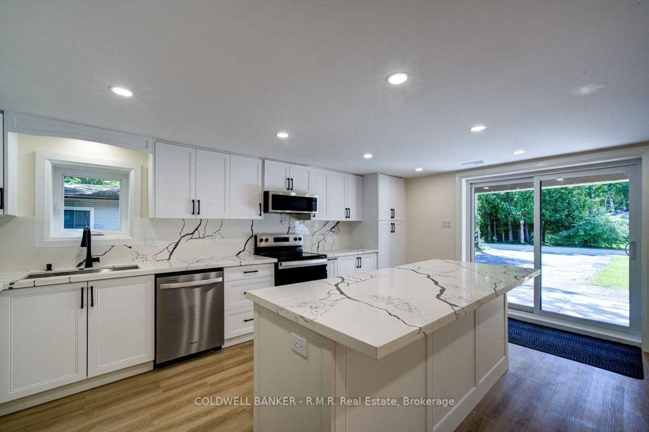 57 38th Street N Property Photo 11