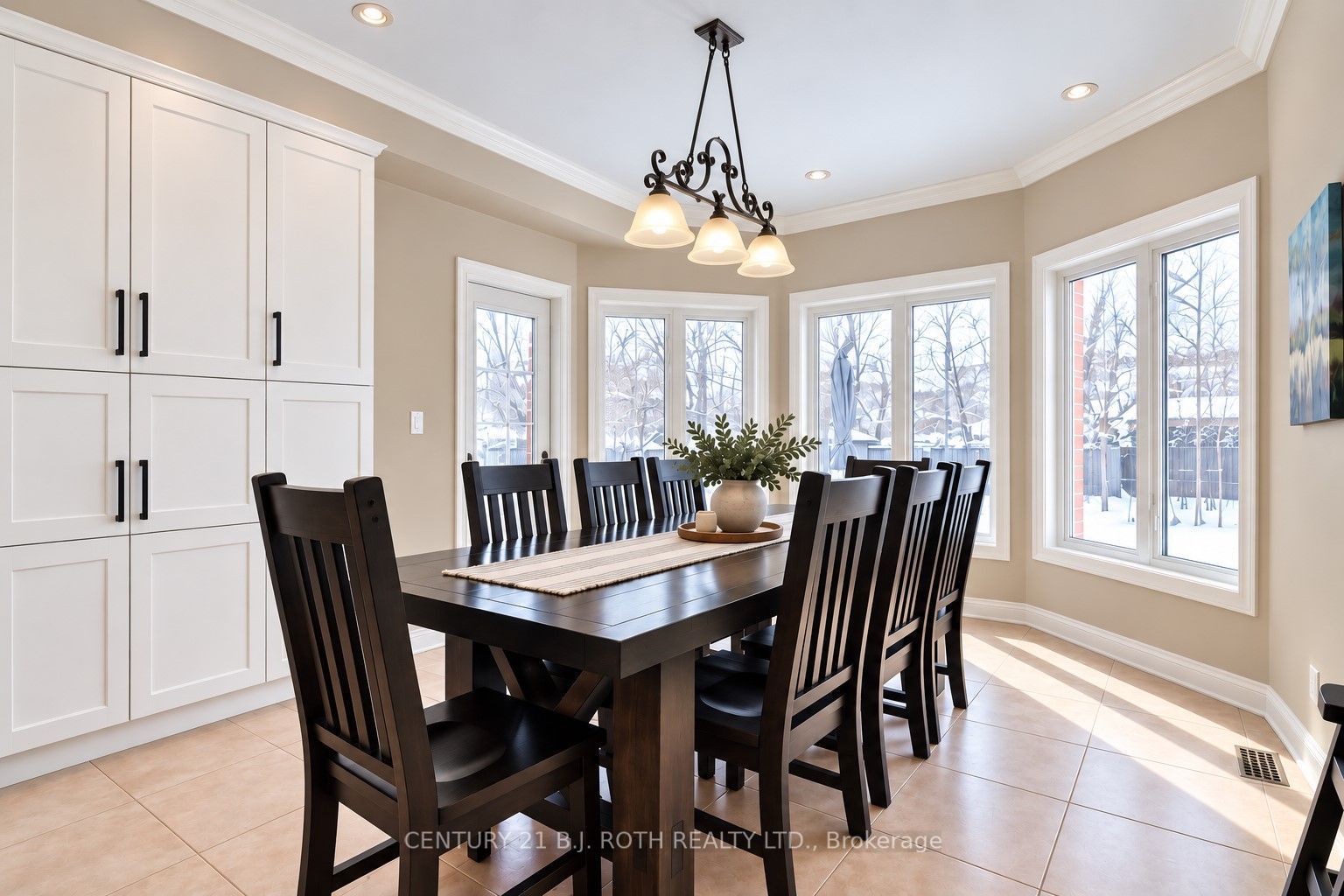 38 Camelot Square Property Photo 12