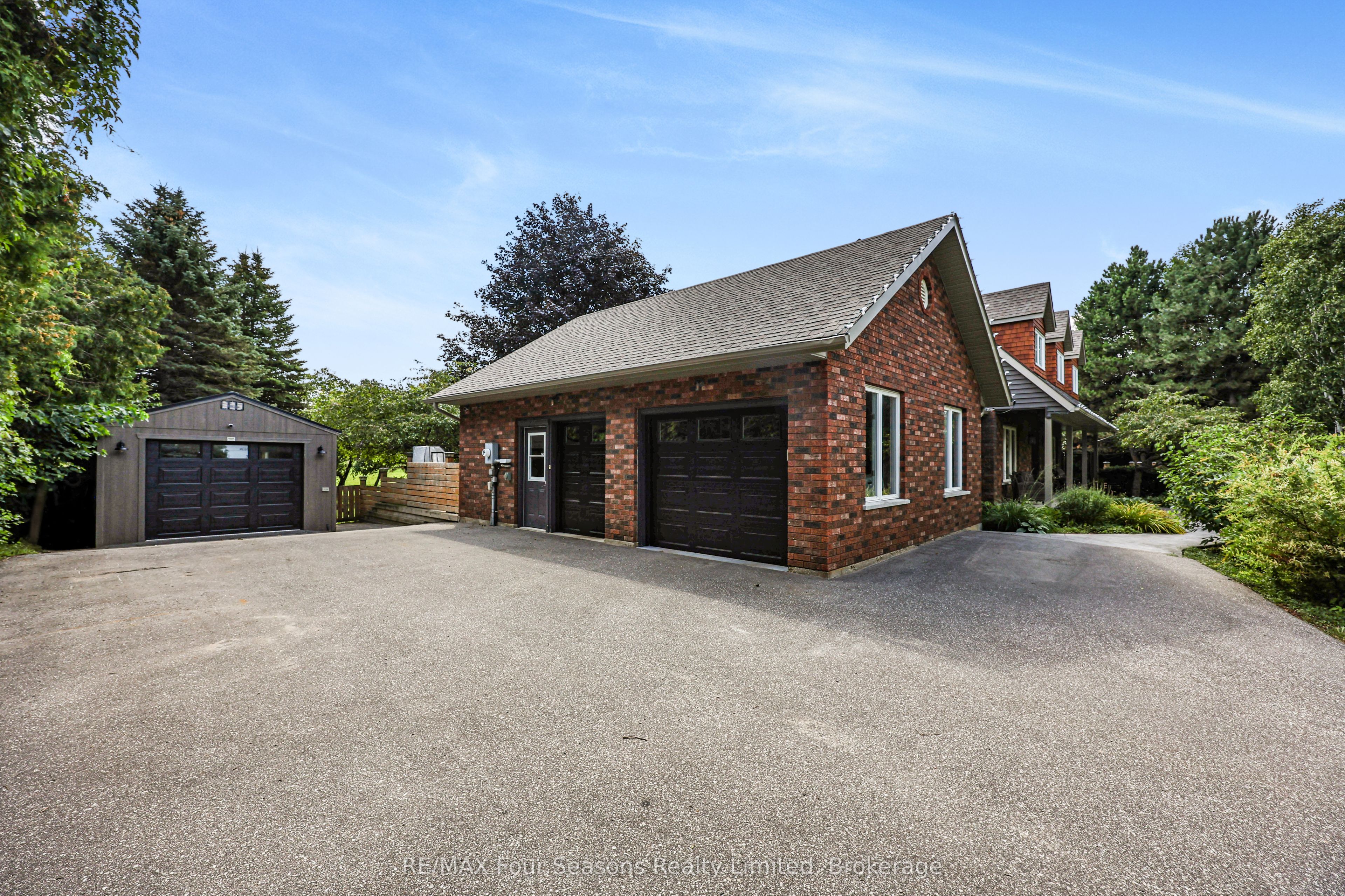 7551 36/37 Nottawasaga Side Road E Property Photo 6