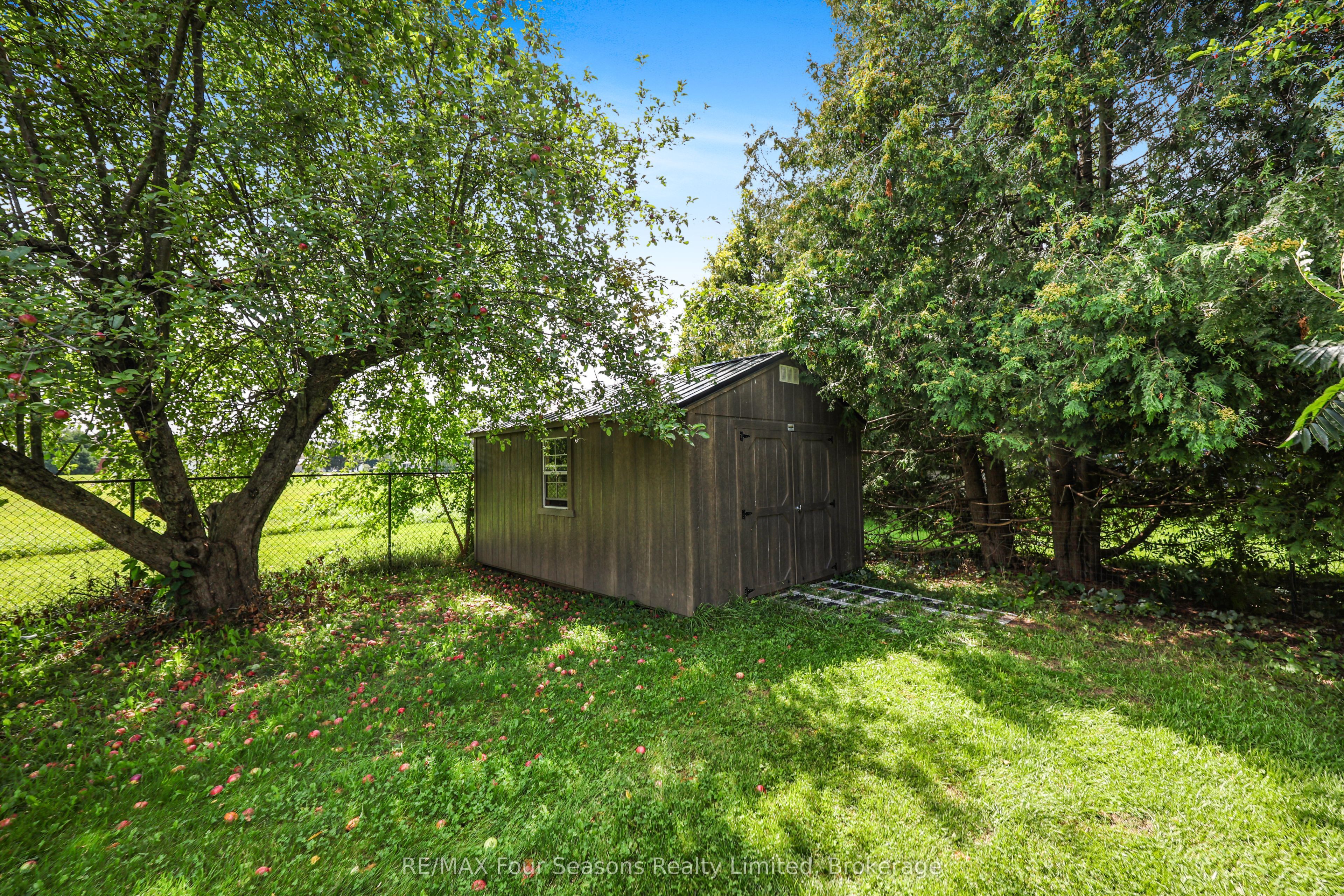 7551 36/37 Nottawasaga Side Road E Property Photo 45