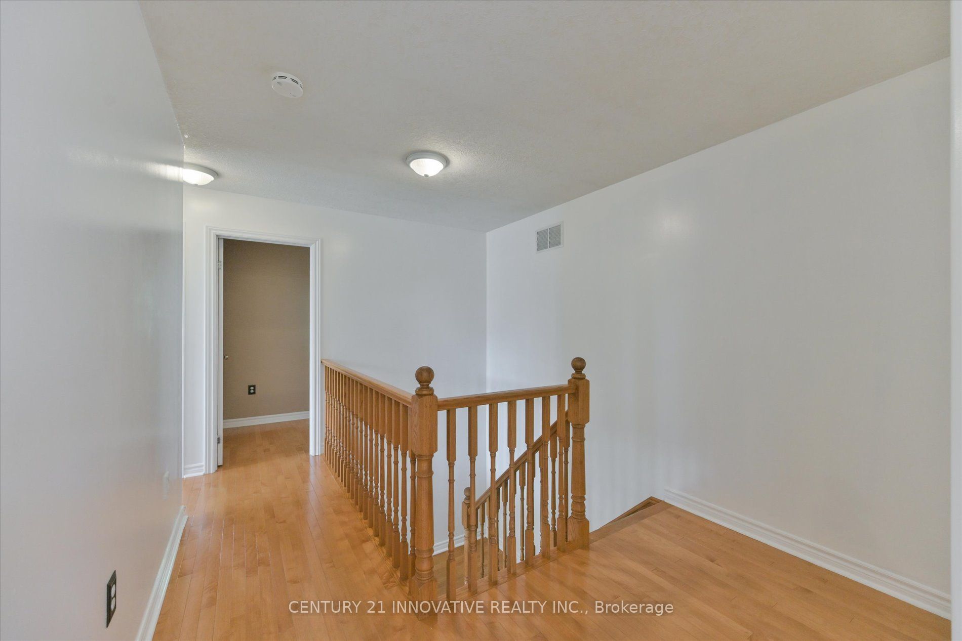 28 Empire Drive Property Photo 17