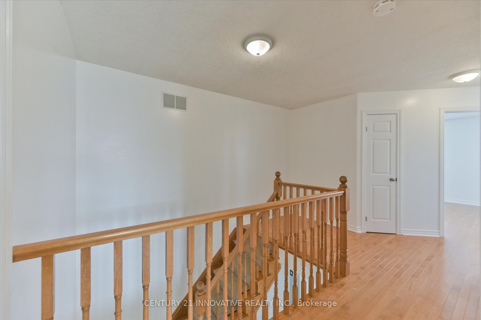 28 Empire Drive Property Photo 18