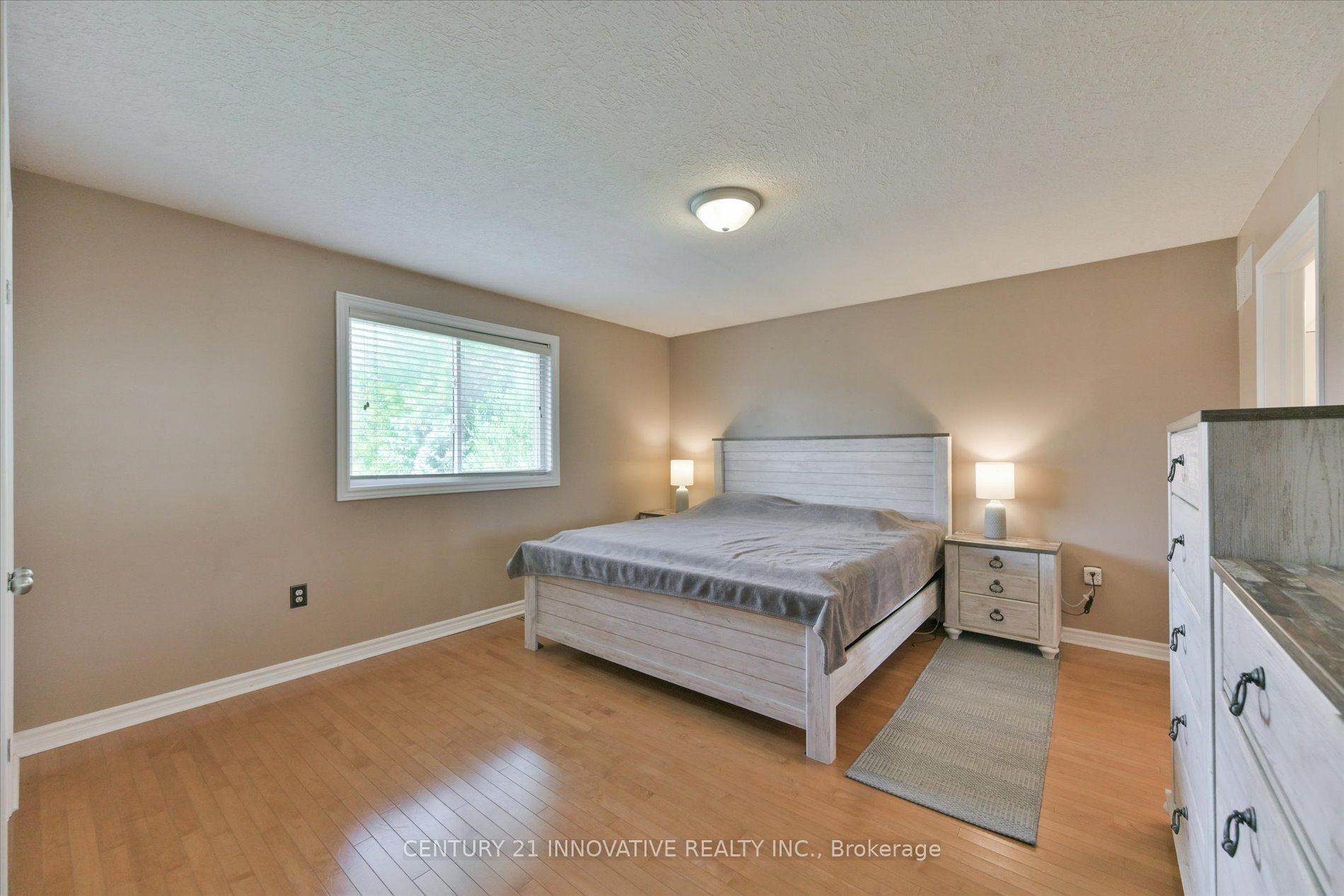28 Empire Drive Property Photo 20