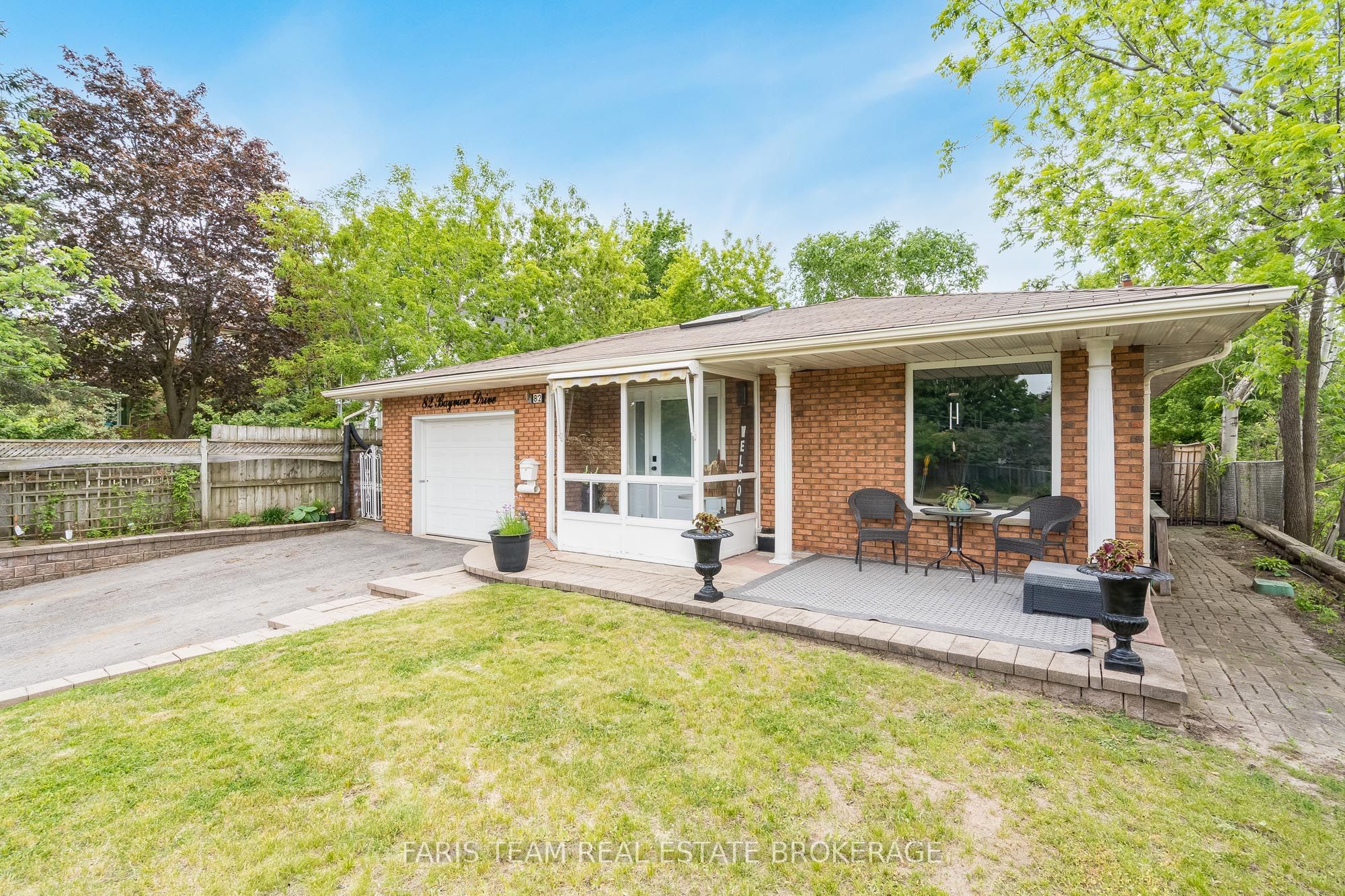 82 Bayview Drive Property Photo 1