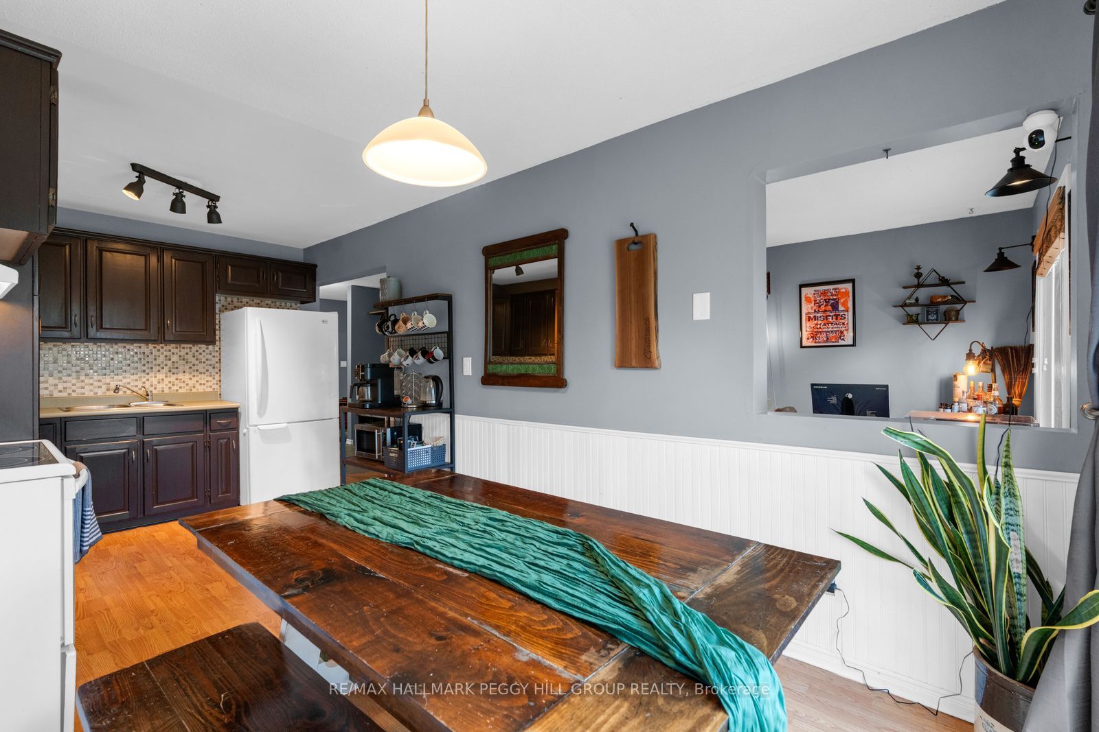 47 Kipling Place Property Photo 7