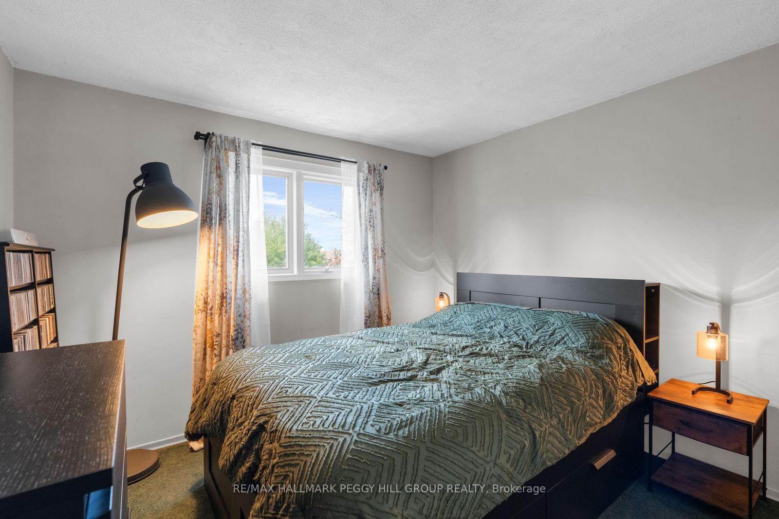 47 Kipling Place Property Photo 9