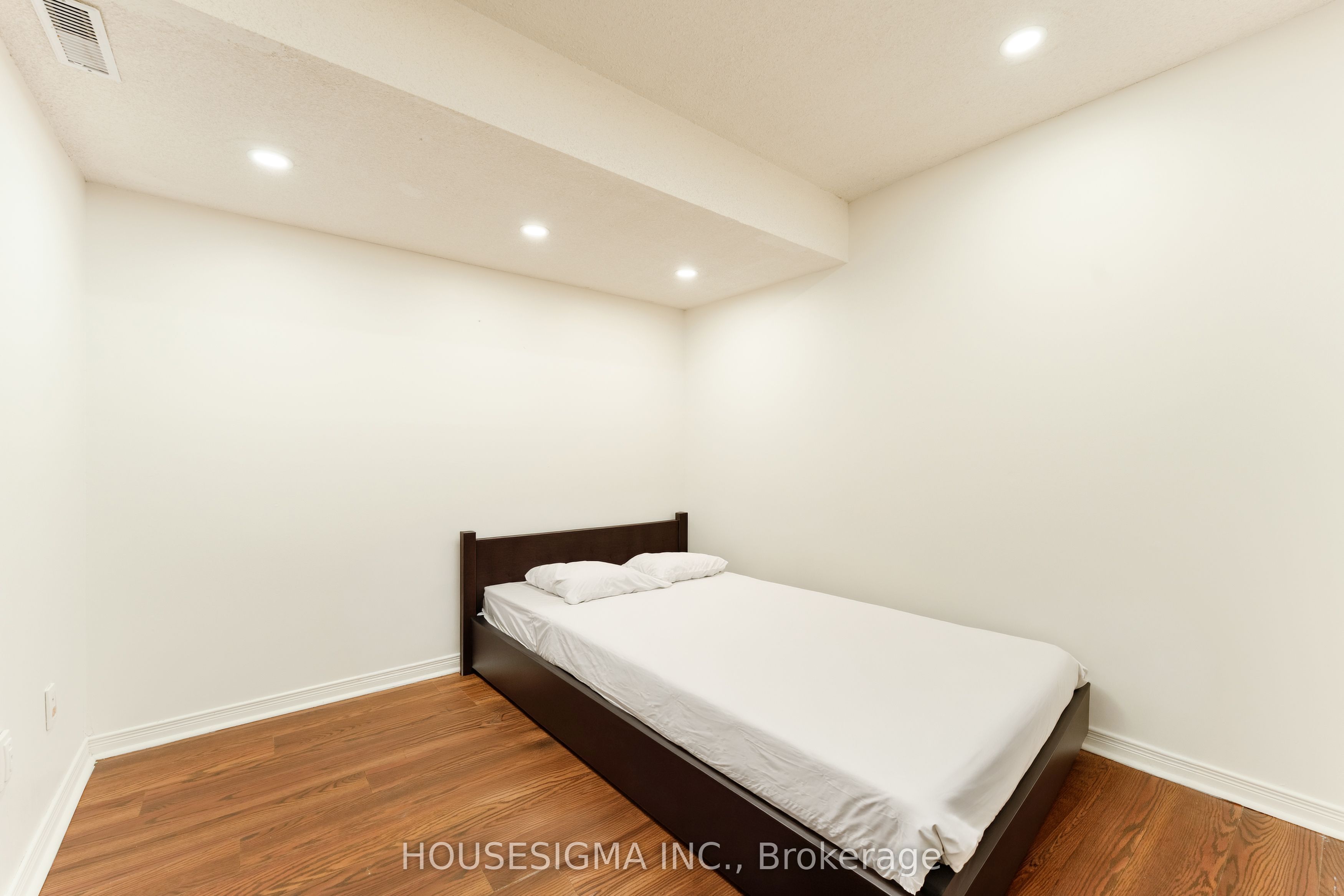 117 Rose Street Property Photo 28