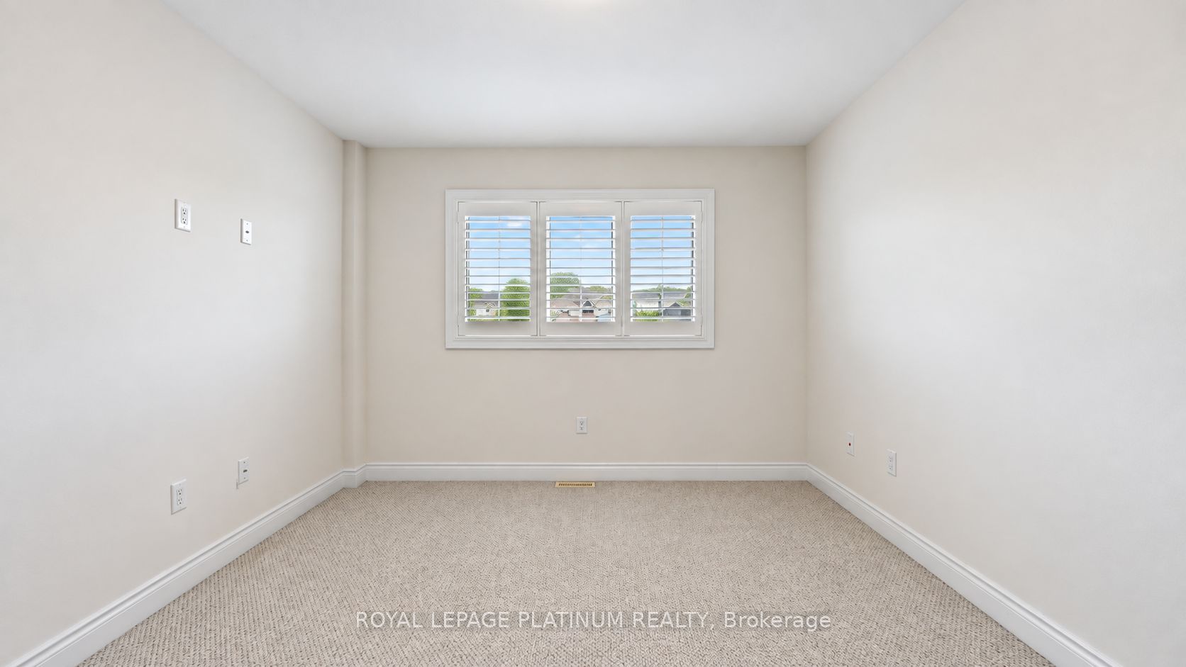 146 Sandringham Drive Property Photo 13