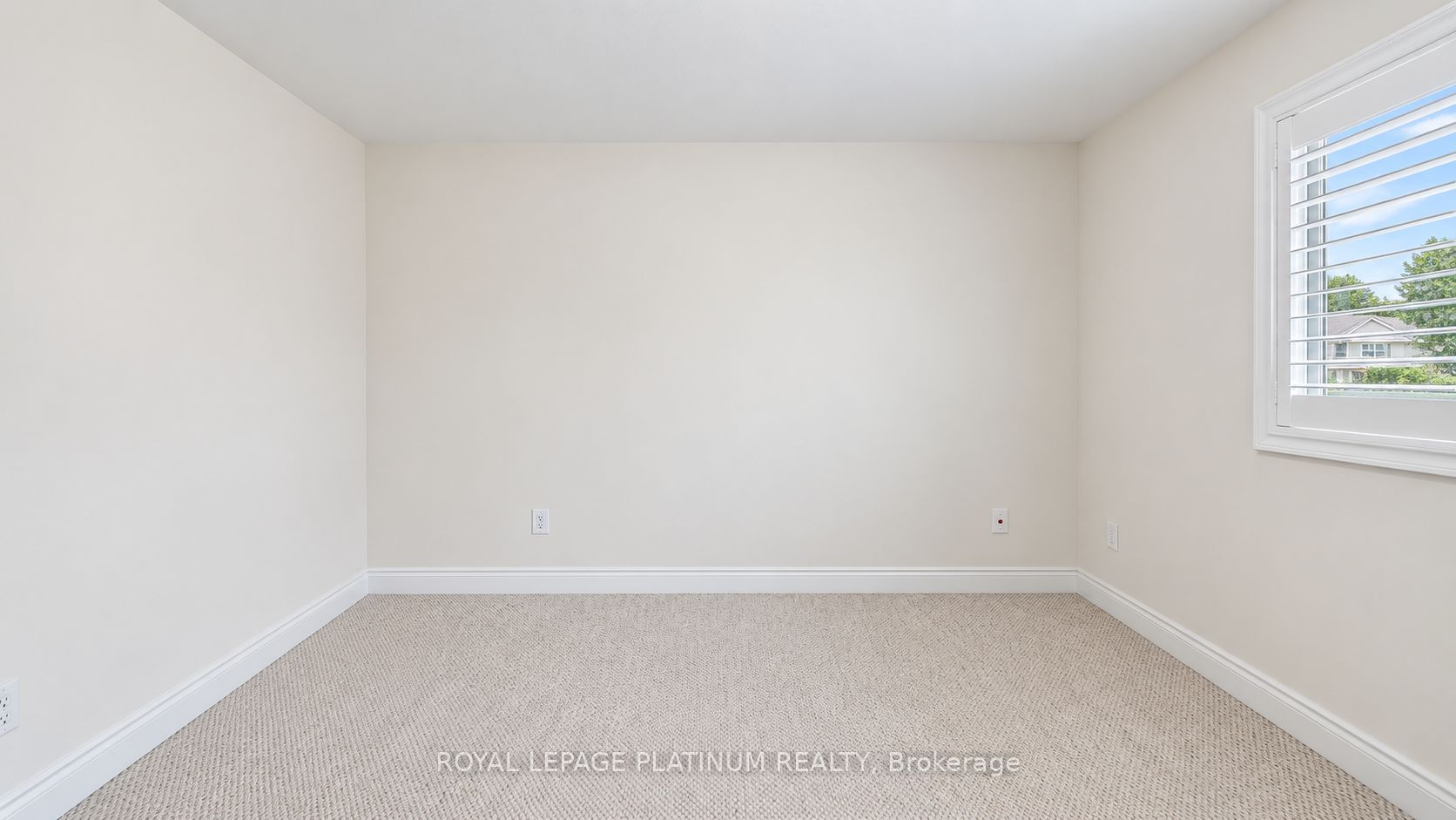 146 Sandringham Drive Property Photo 14