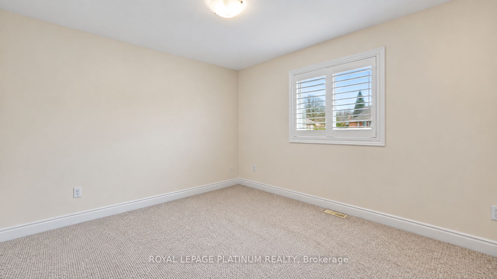 146 Sandringham Drive Property Photo 19