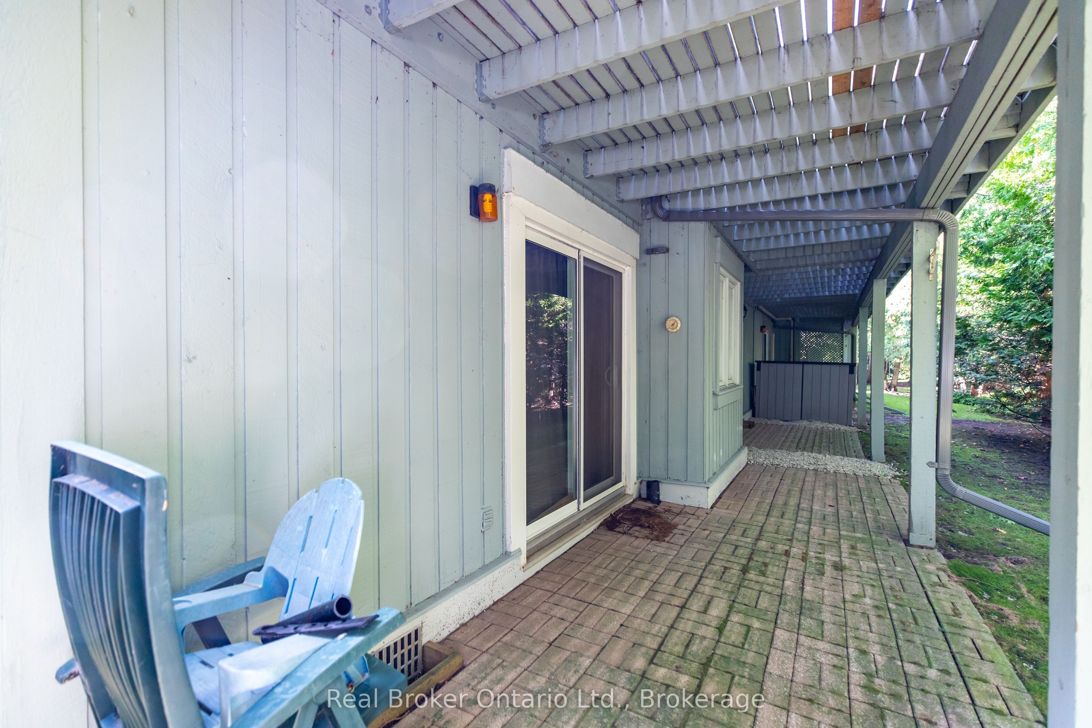 127 Fairway Crescent 31 Property Photo 35