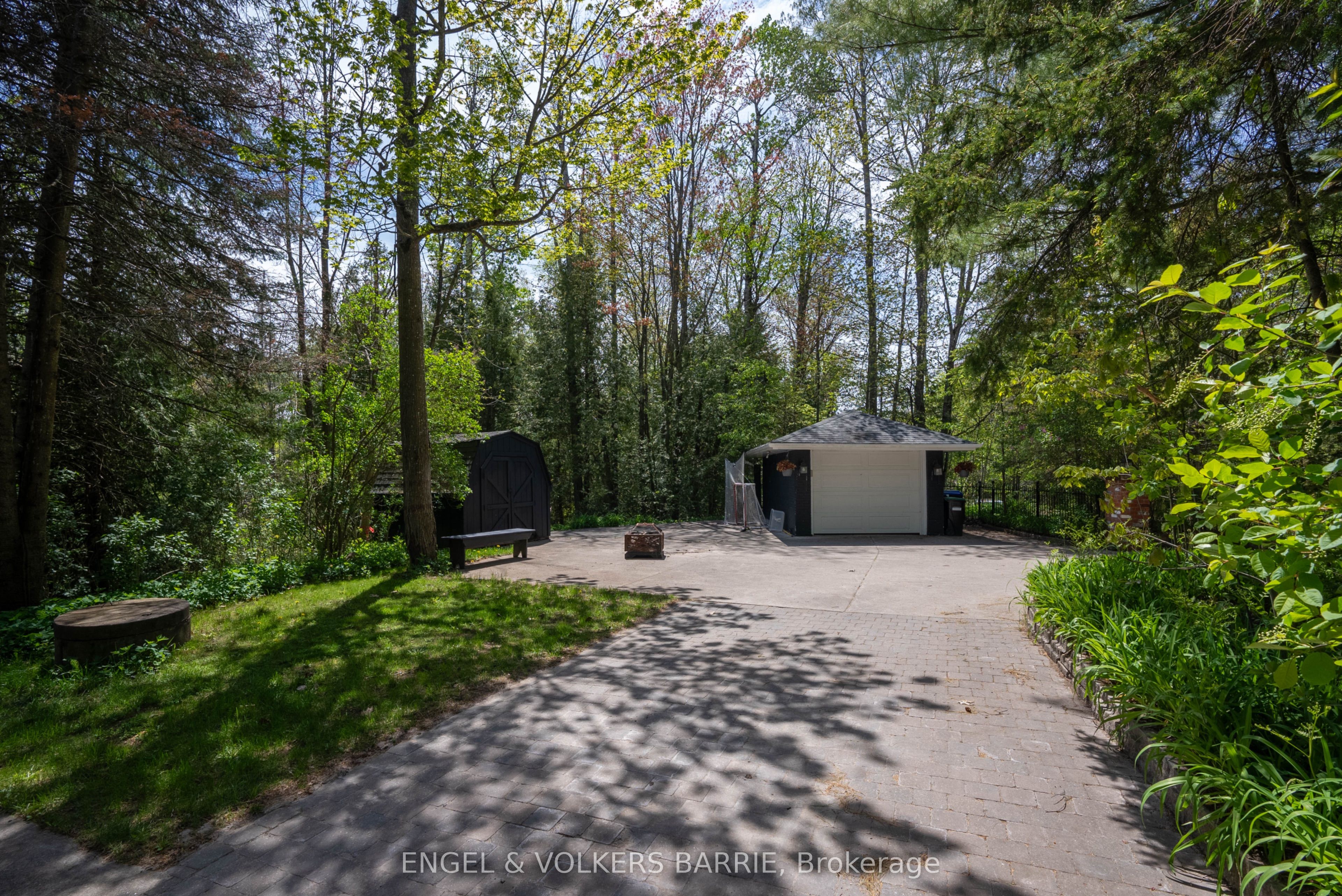 1441 Hendrie Road Property Photo 34