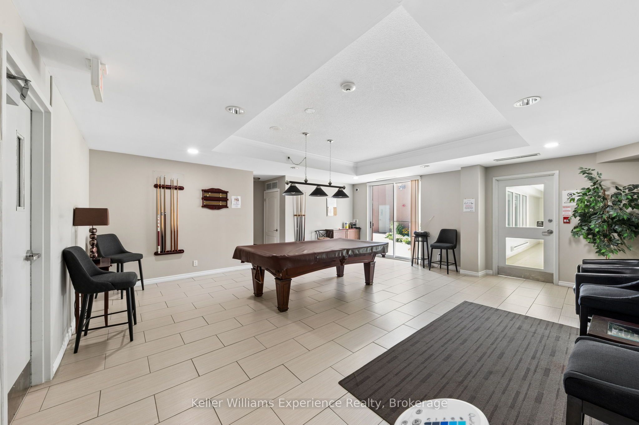 699 Aberdeen Boulevard 706 Property Photo 17
