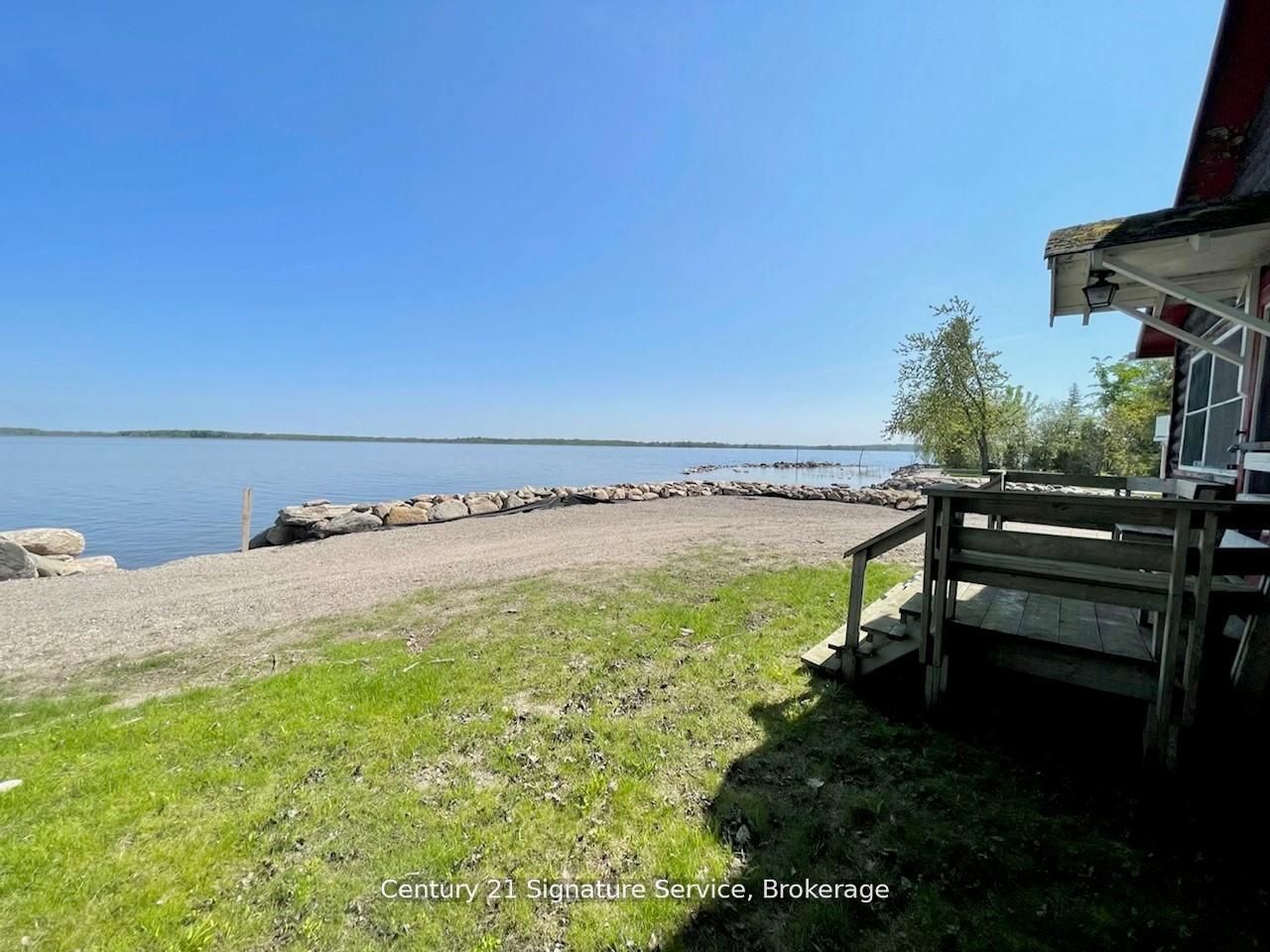 264 Robins Point Road Property Photo 7