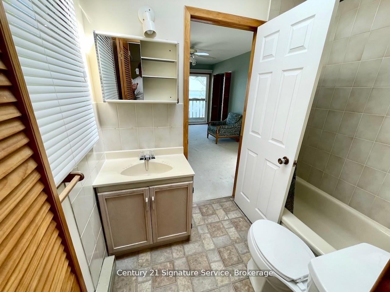 264 Robins Point Road Property Photo 15