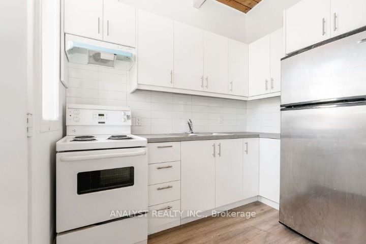 37 Donald Street Property Photo 9