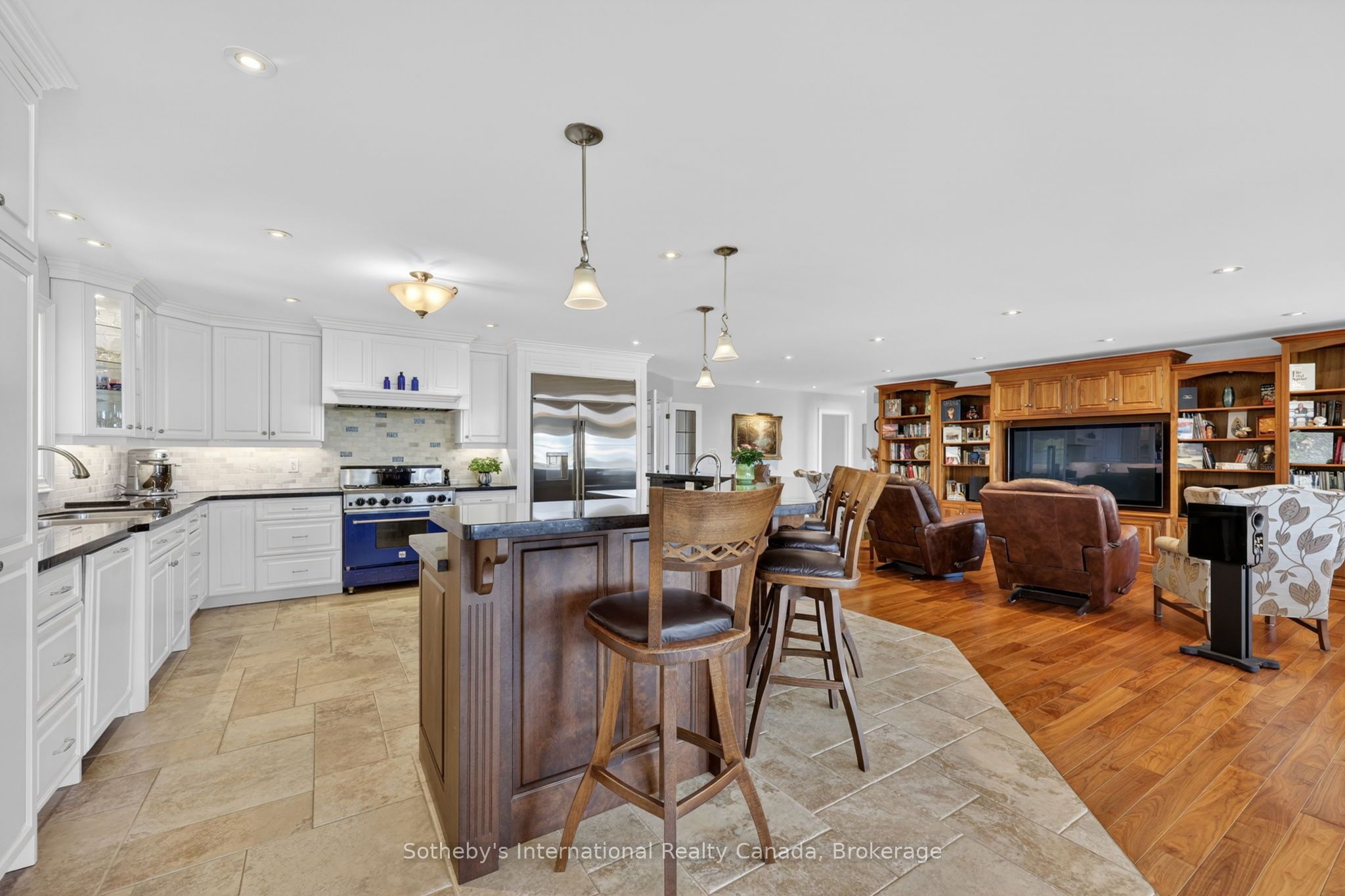 1036 River Road E Property Photo 24