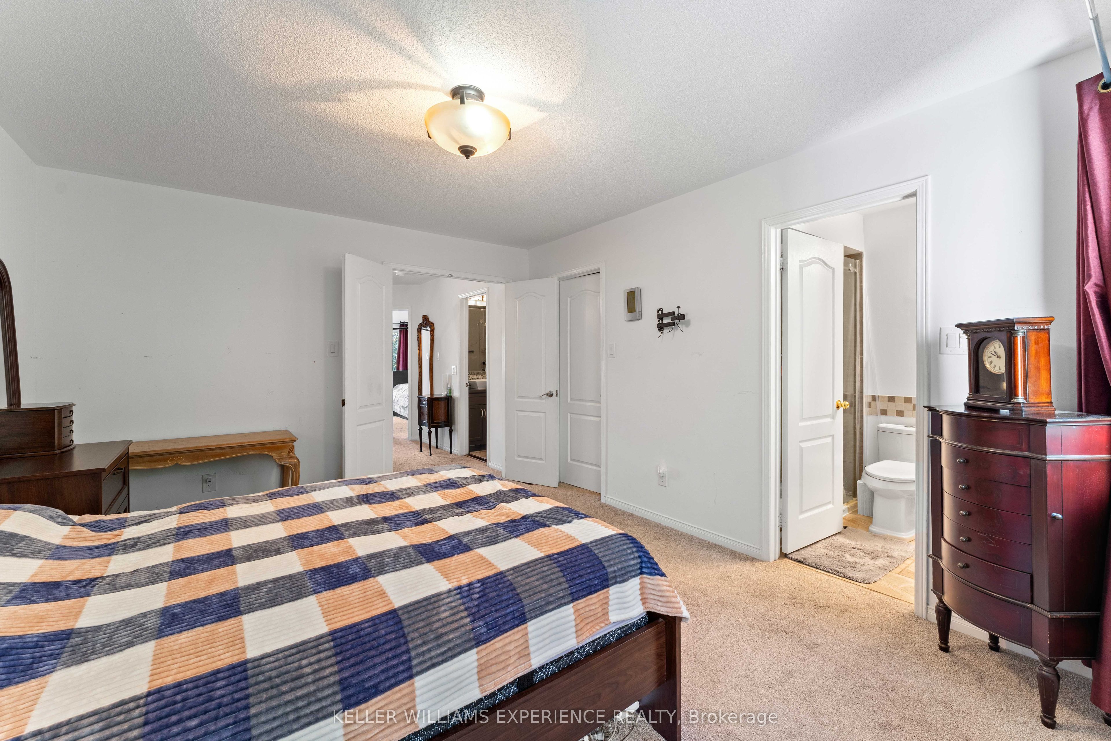 250 Ferndale Drive S Property Photo 18