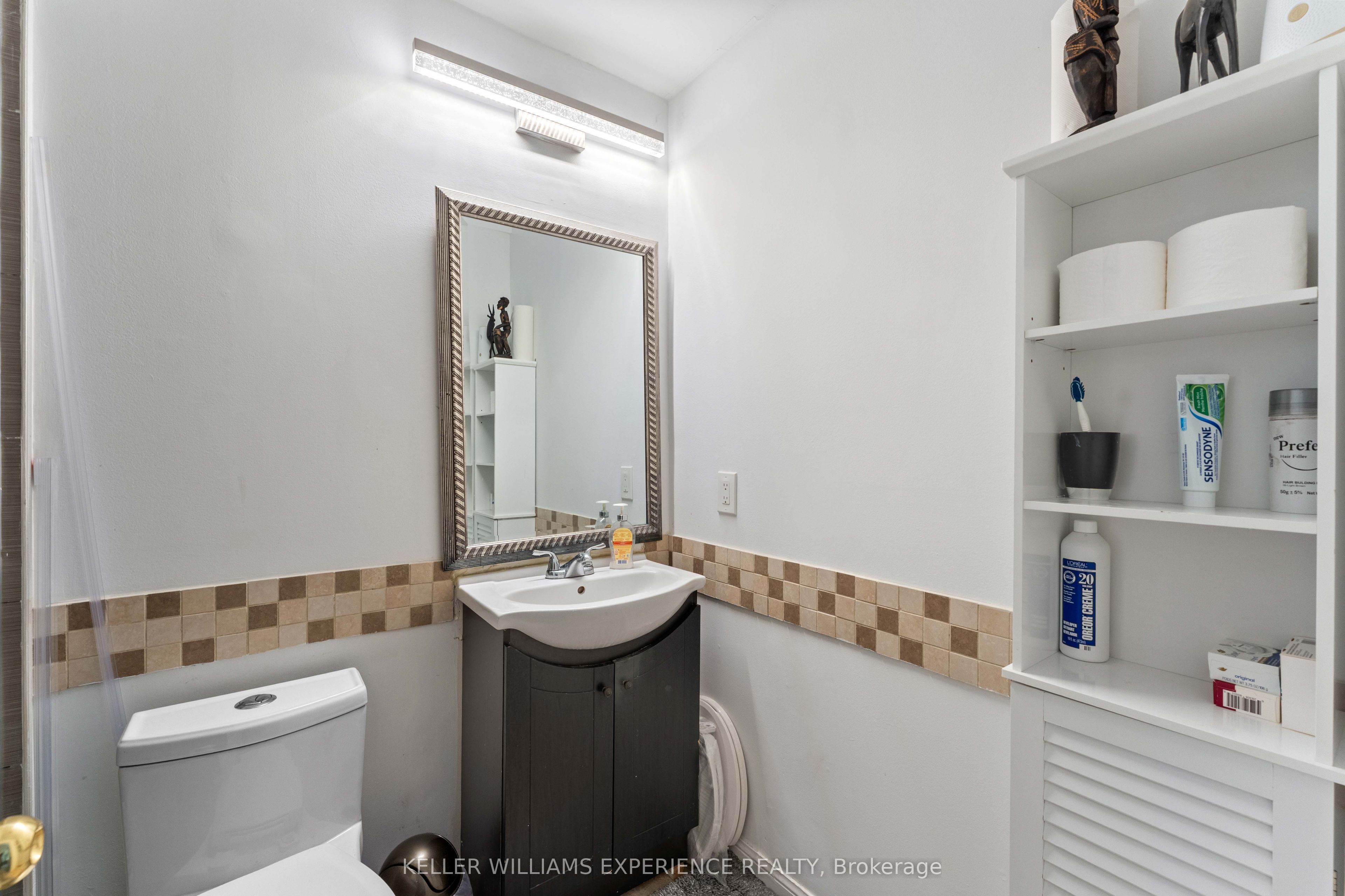 250 Ferndale Drive S Property Photo 19