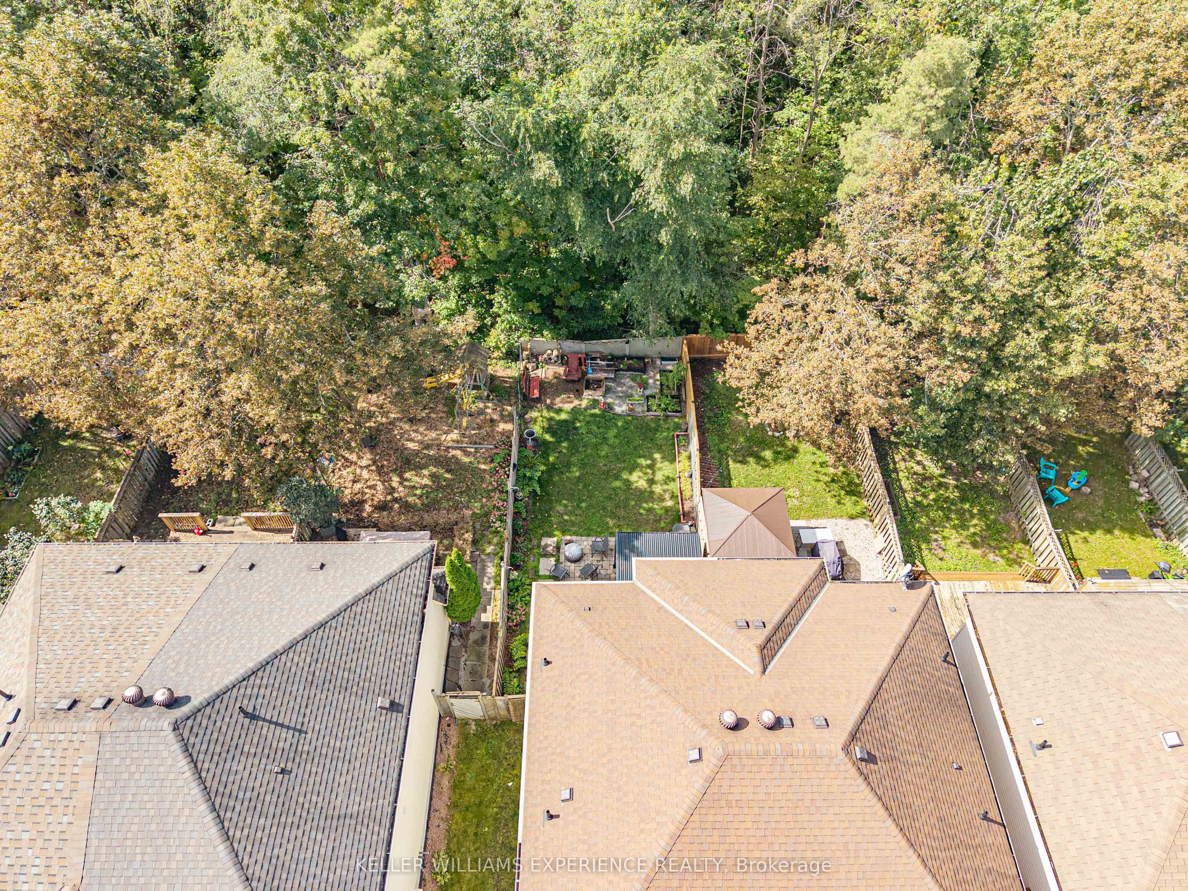 250 Ferndale Drive S Property Photo 39