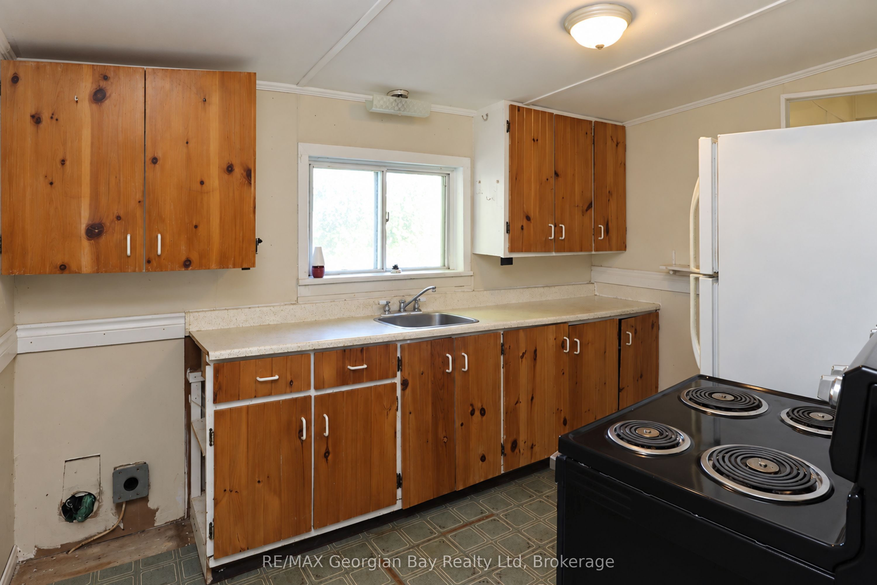 62 King Road Property Photo 11