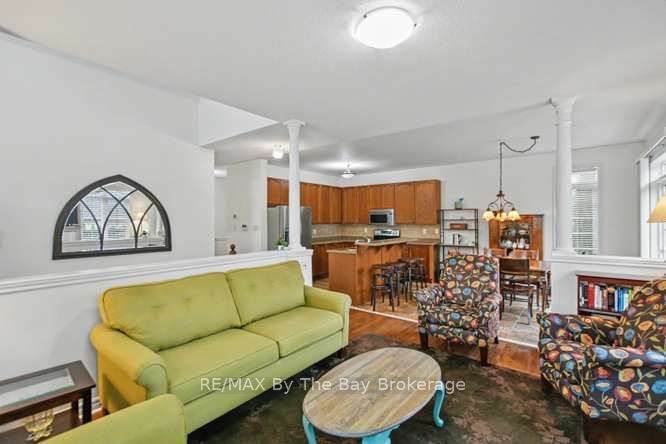 90 Meadowlark Boulevard Property Photo 9