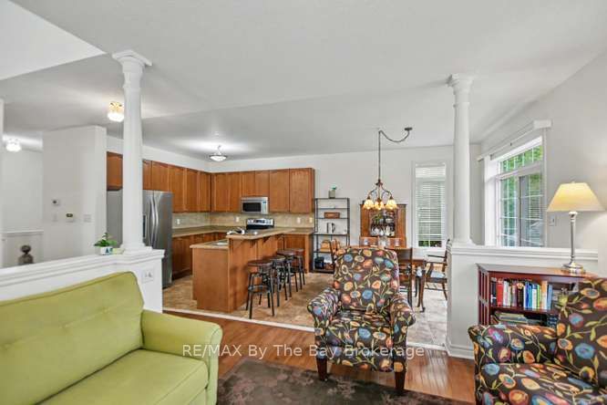 90 Meadowlark Boulevard Property Photo 11