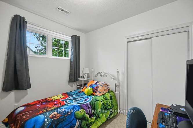 90 Meadowlark Boulevard Property Photo 27