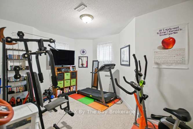 90 Meadowlark Boulevard Property Photo 29