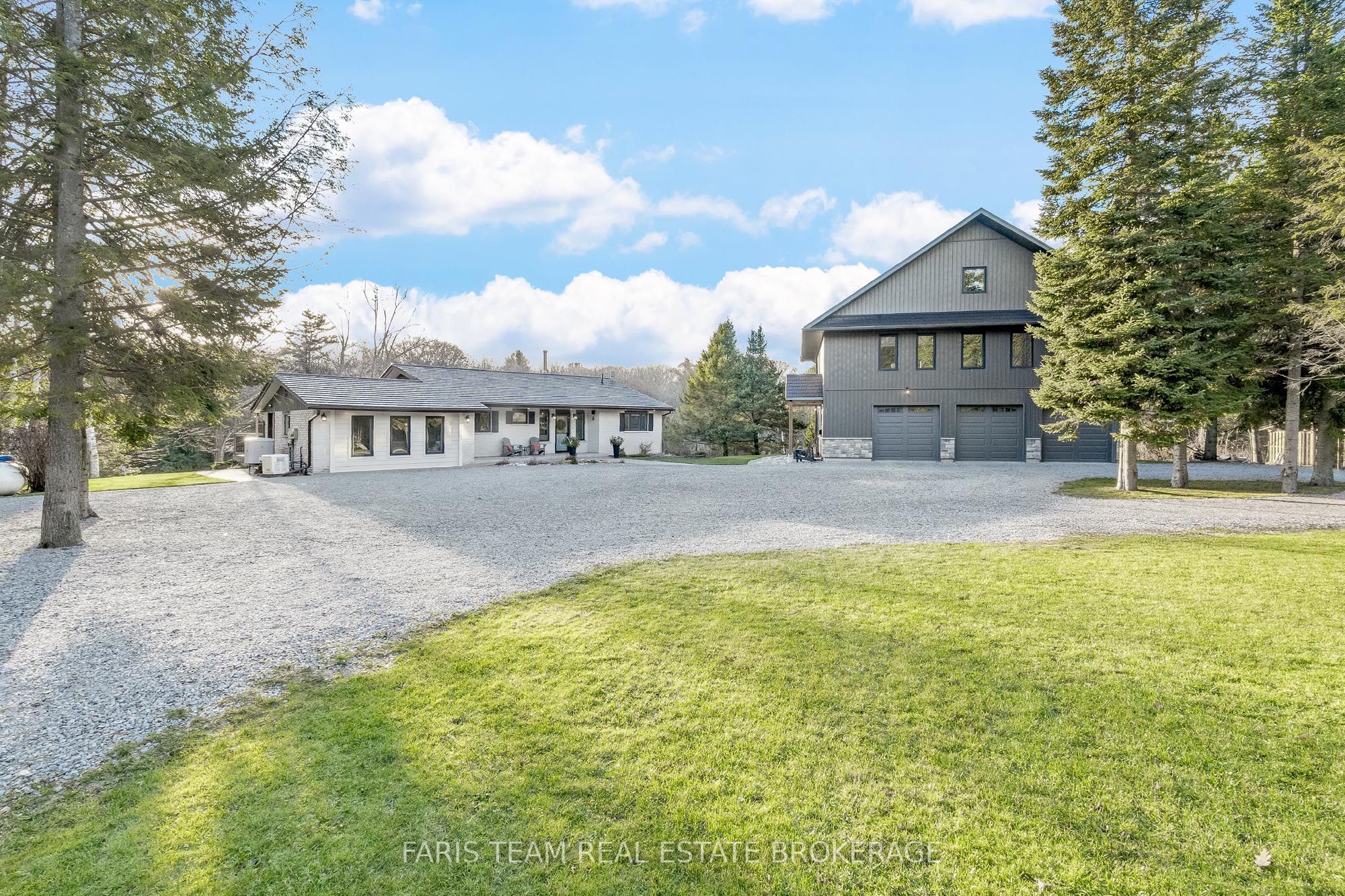 1520 Rosemount Road Property Photo 1