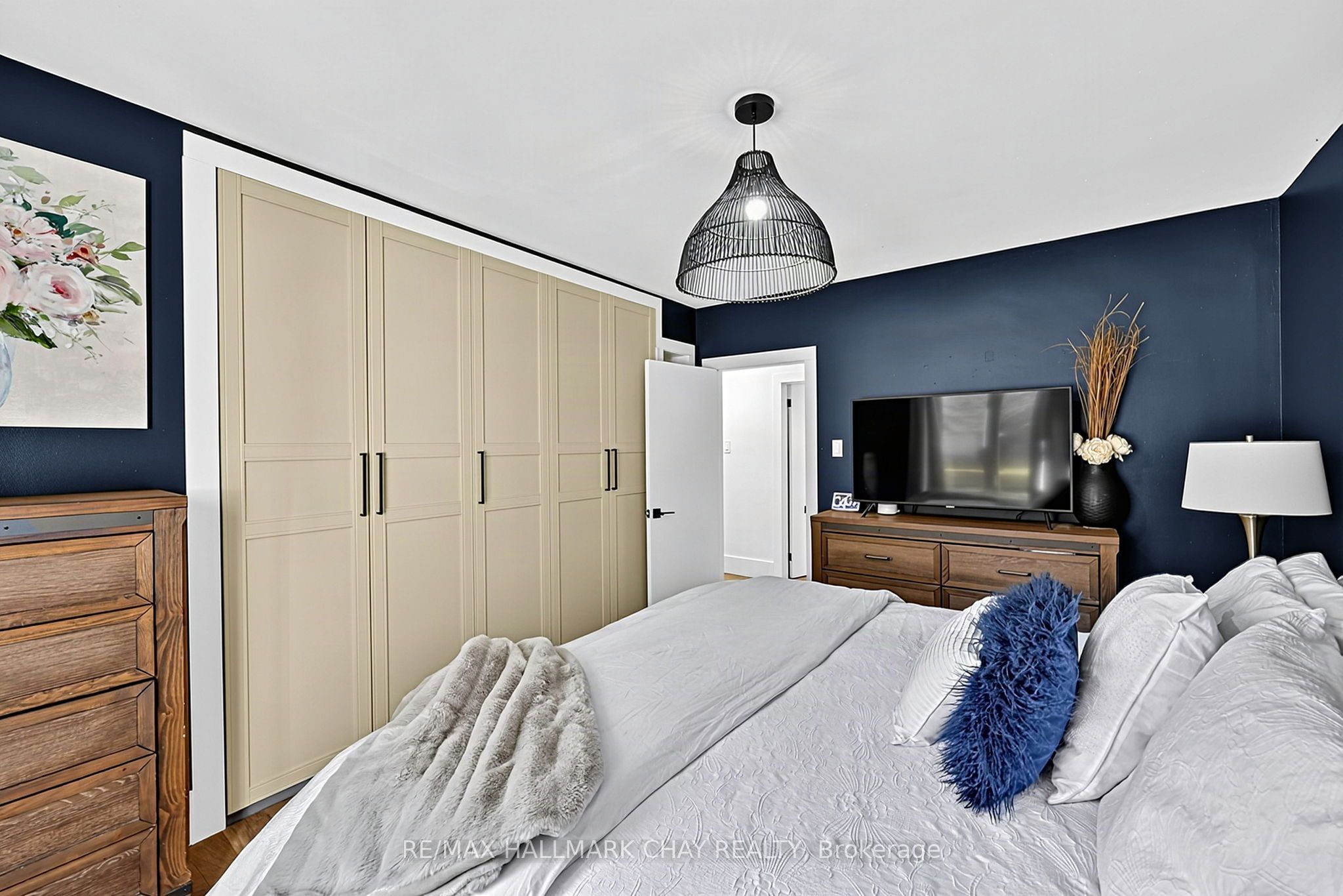 32 Caroline Street Property Photo 20
