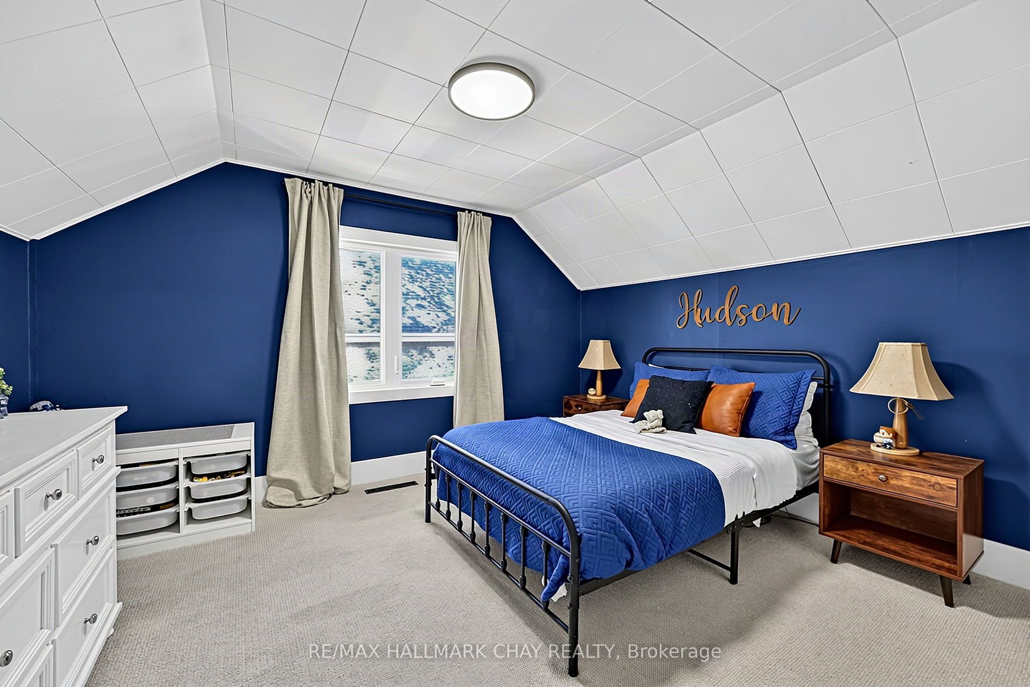 32 Caroline Street Property Photo 28