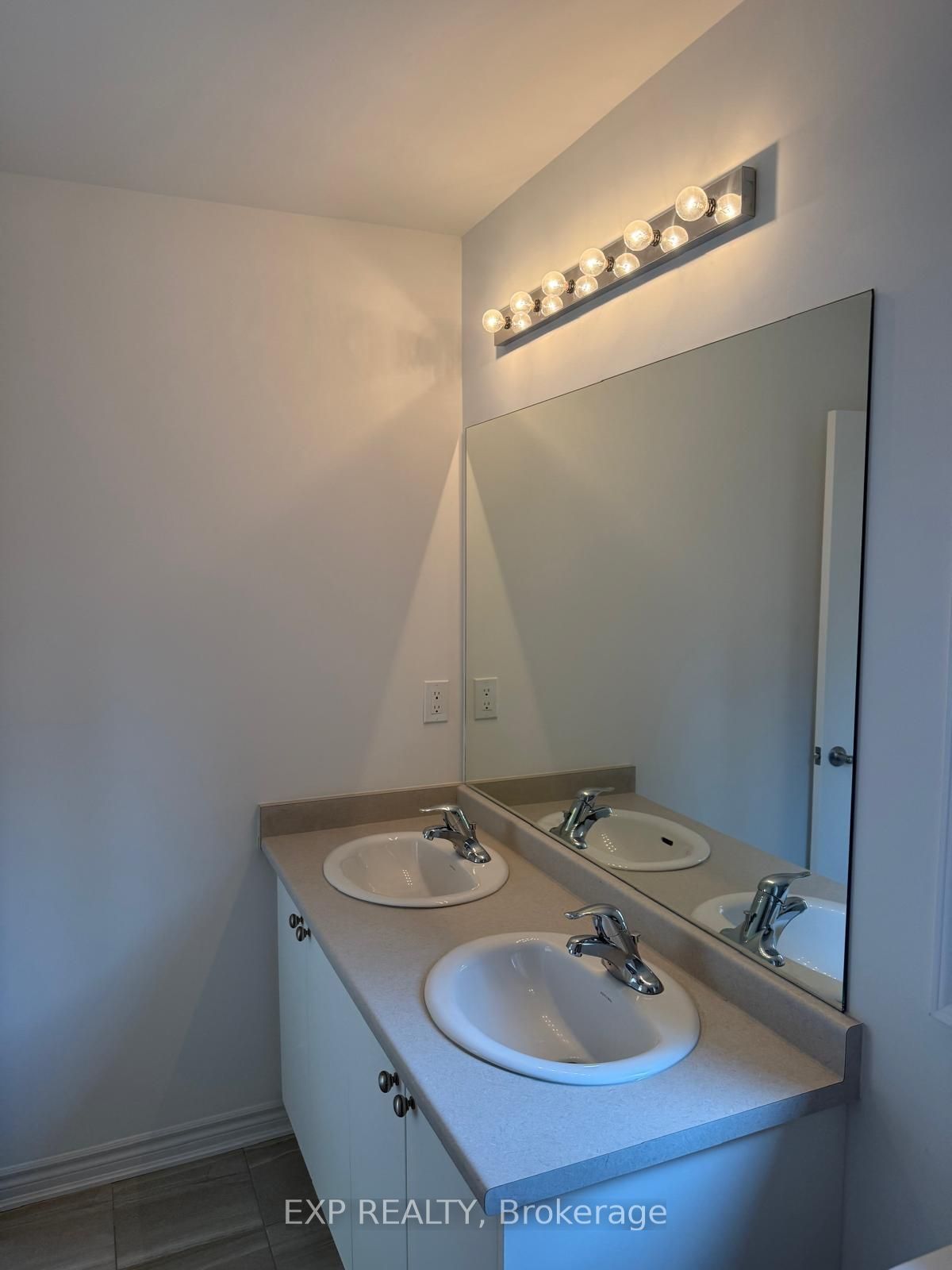 3 Abby Drive Property Photo 6