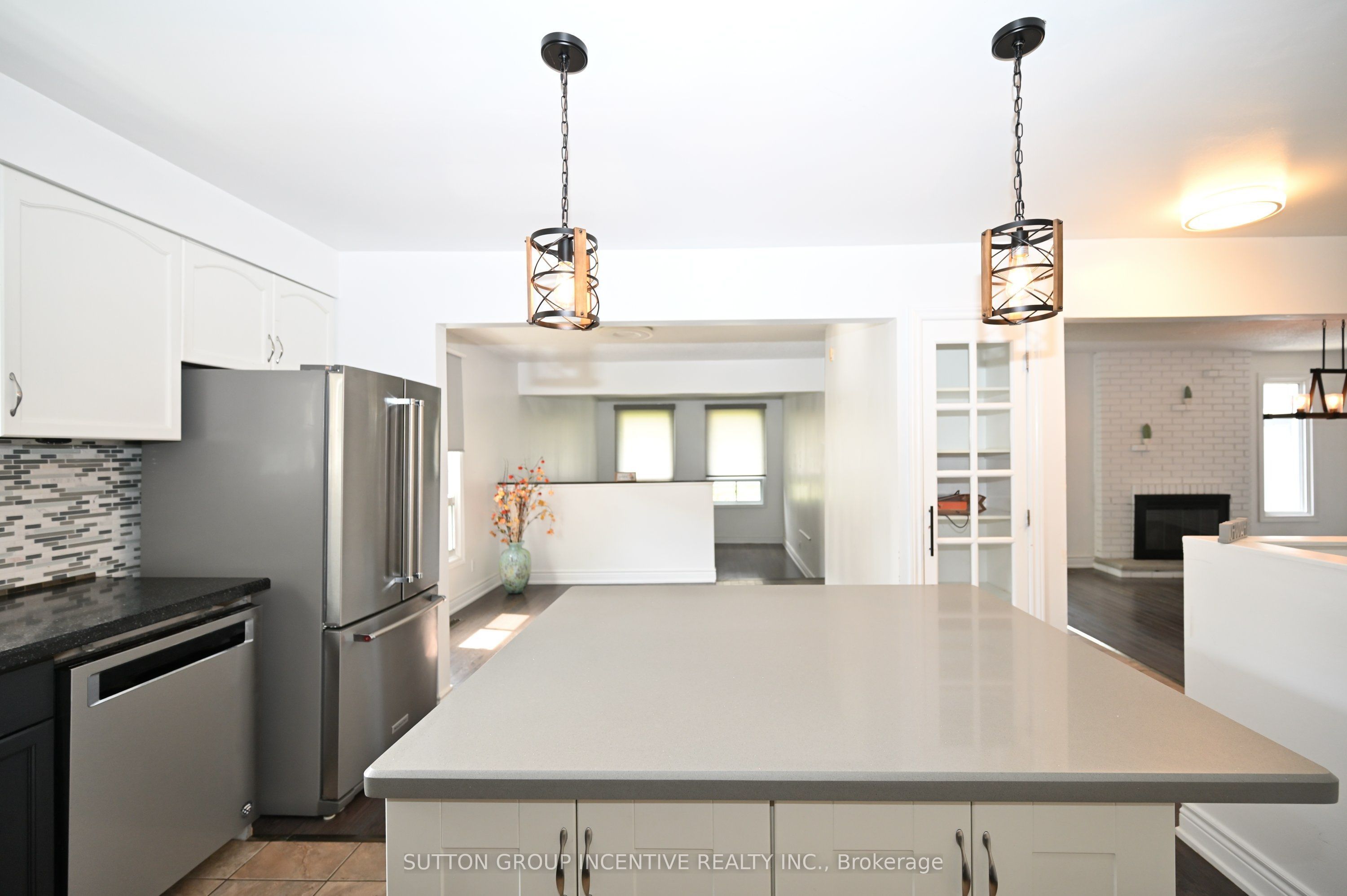 7 Huron Street Property Photo 13