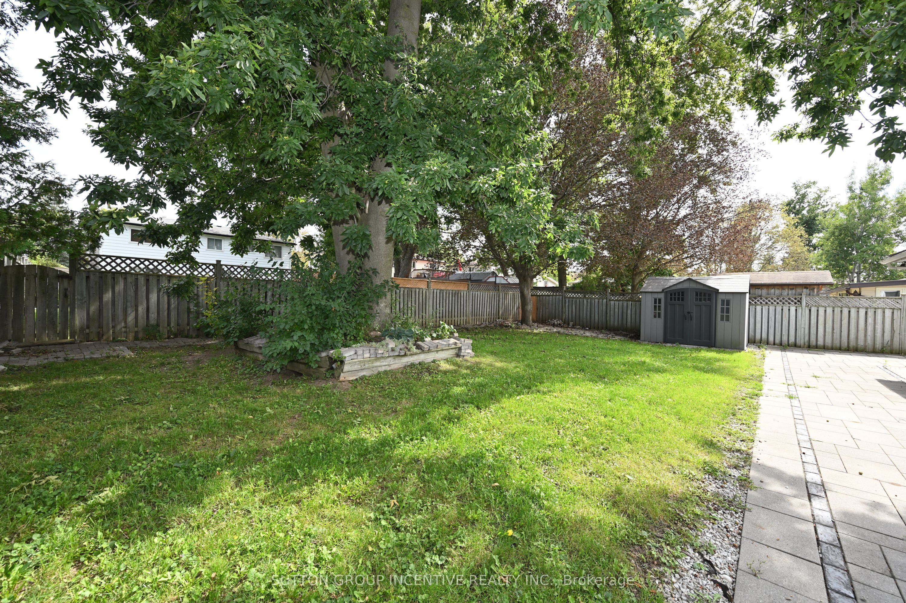 7 Huron Street Property Photo 28