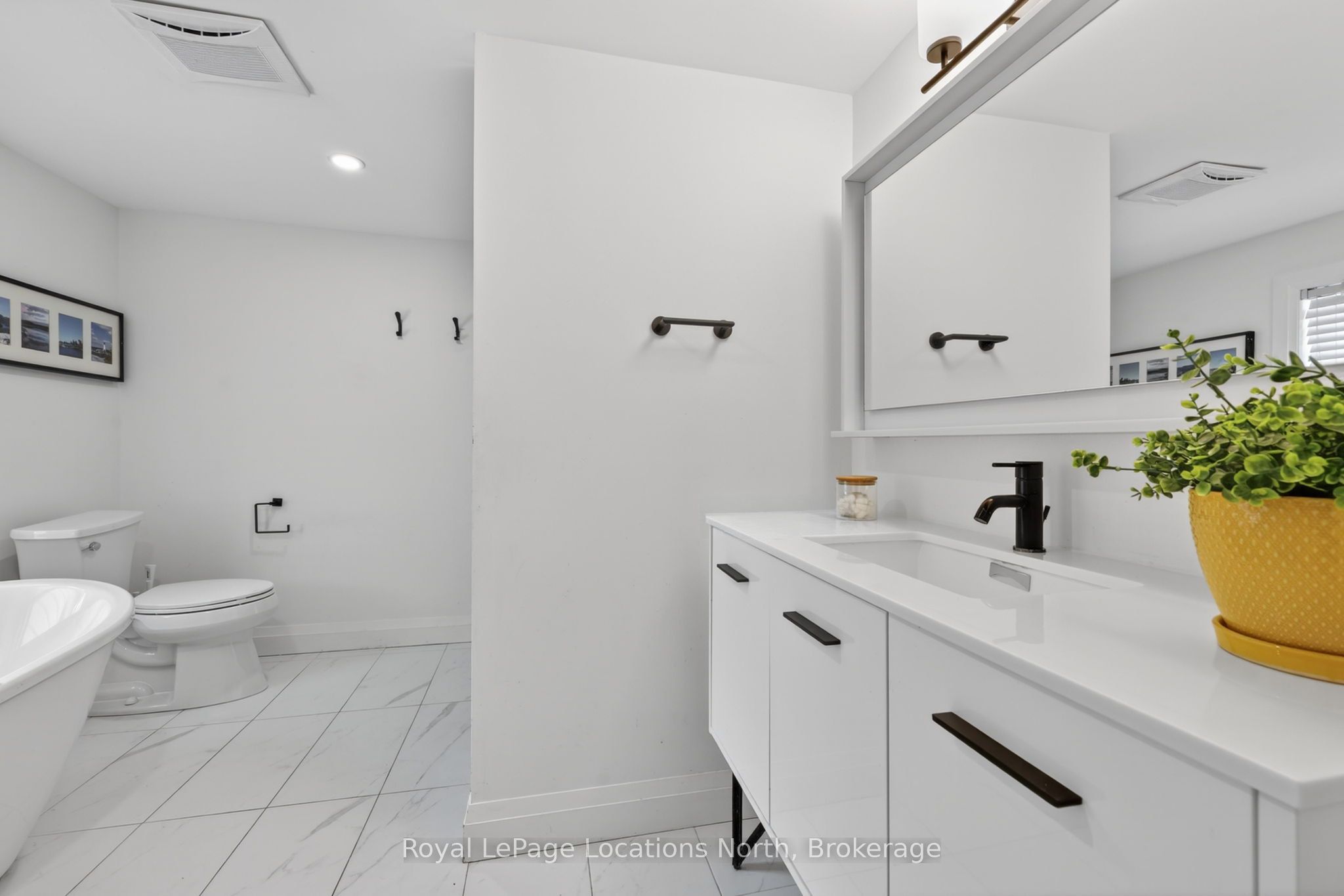 363-361 Cedar Street Property Photo 17