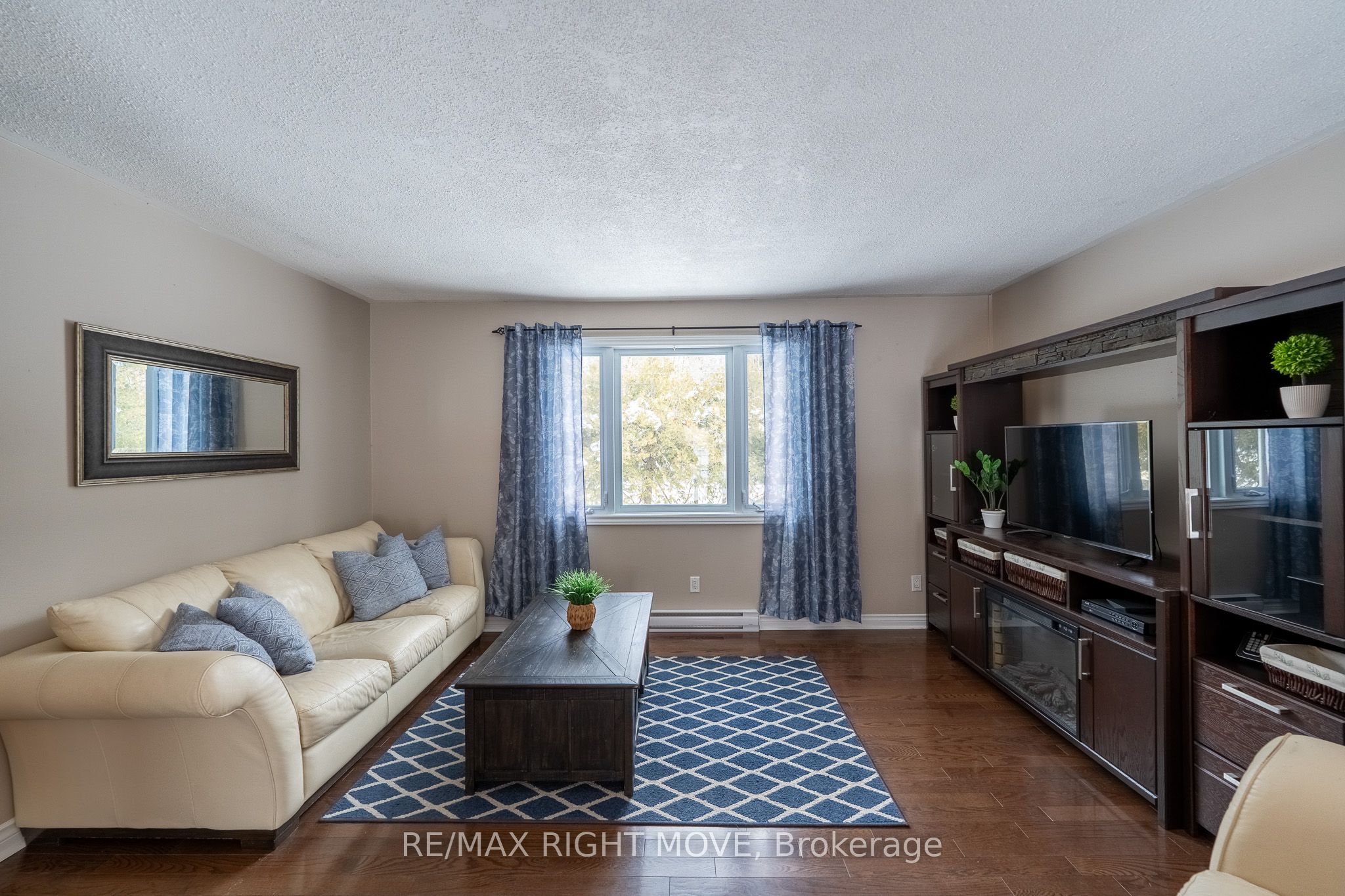 3304 Goldstein Road Property Photo 9