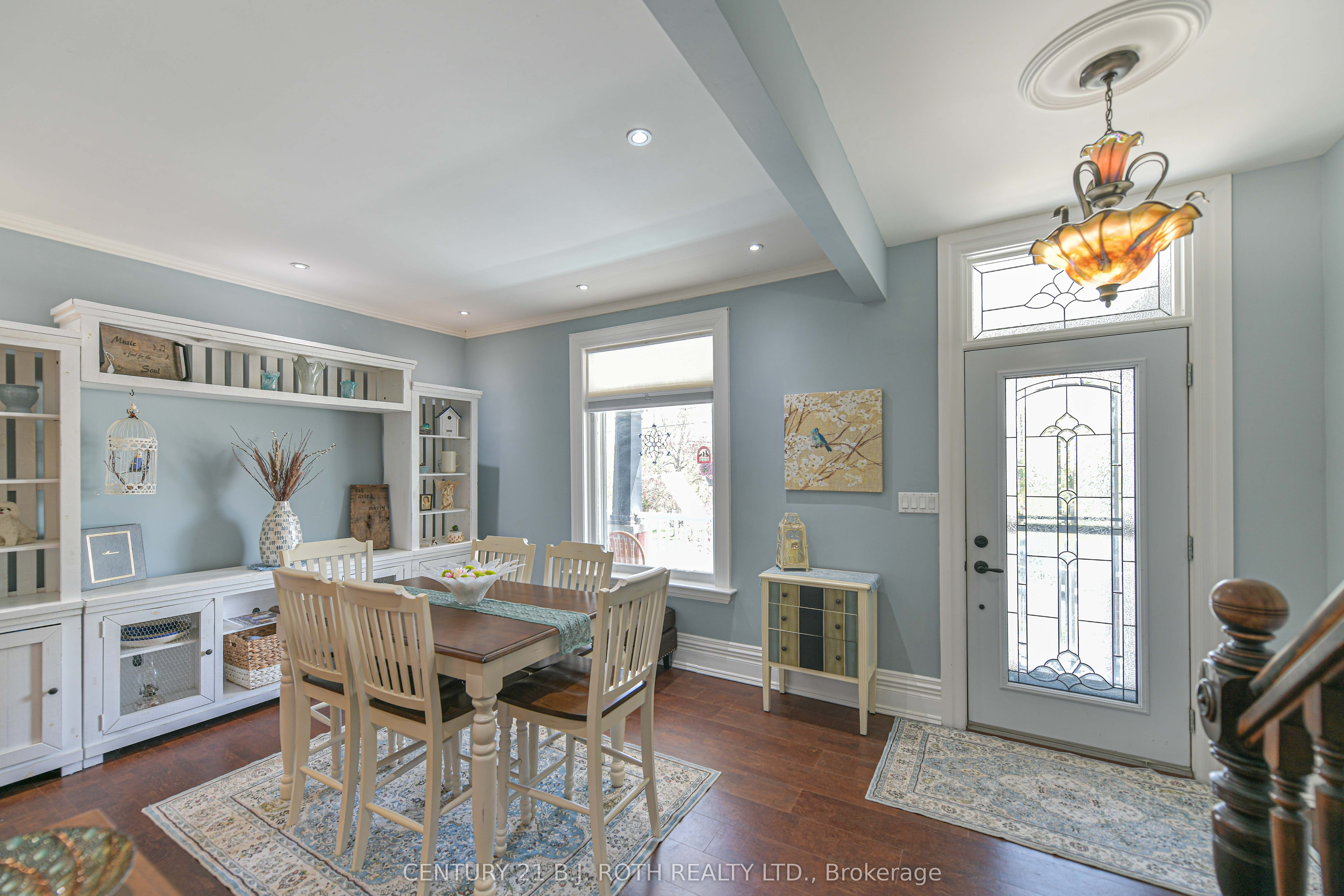 80 Coldwater Road W Property Photo 9