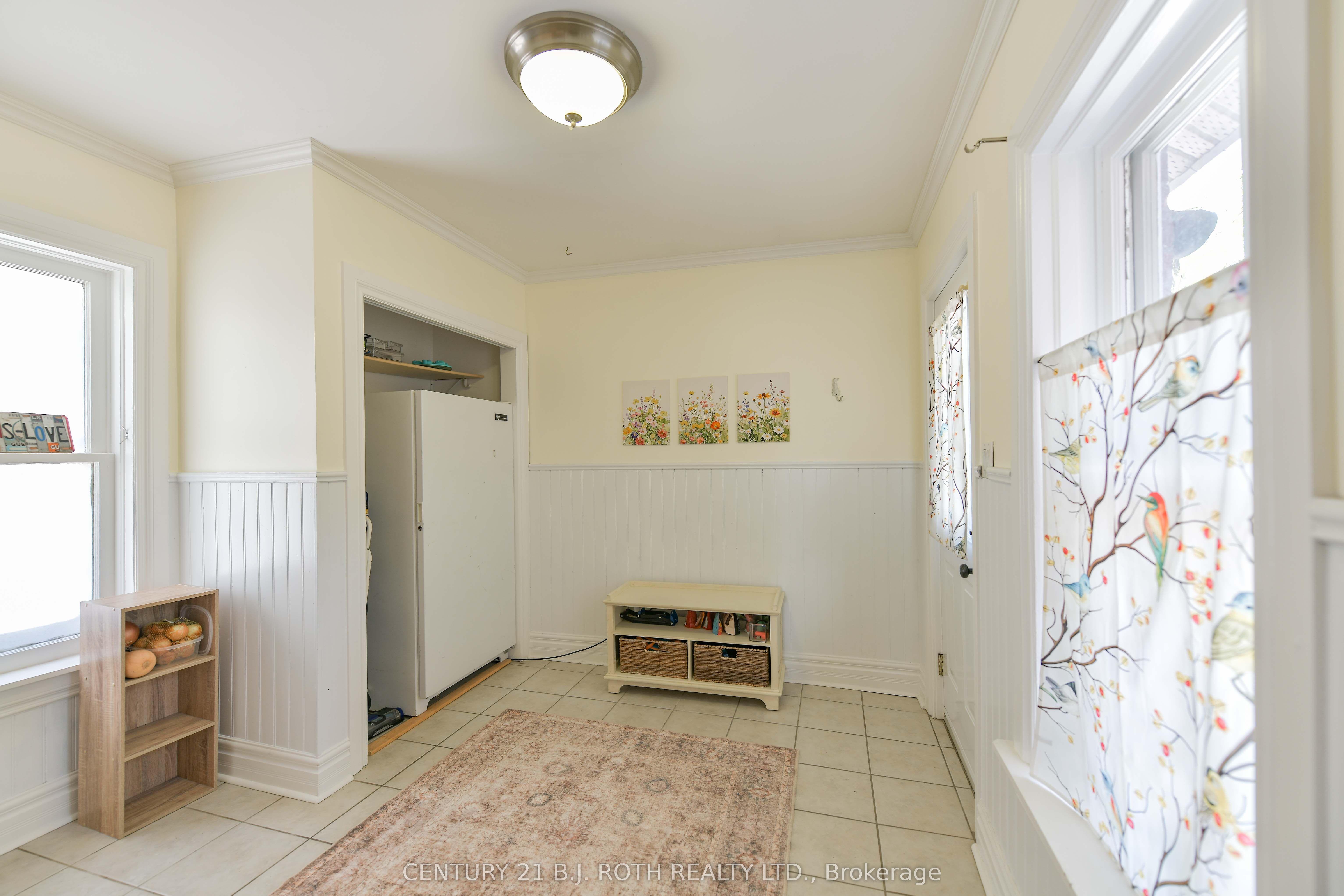 80 Coldwater Road W Property Photo 13
