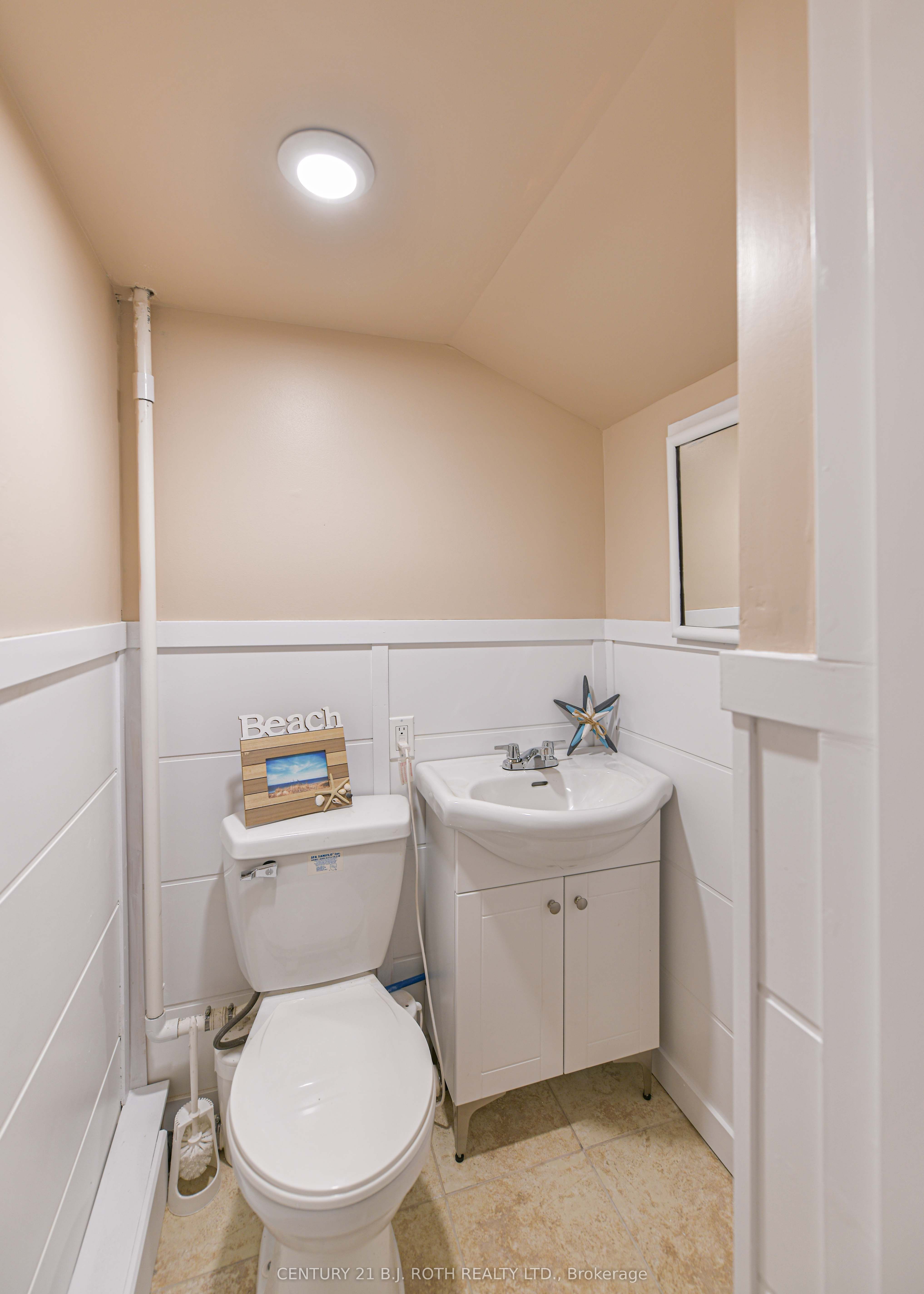 80 Coldwater Road W Property Photo 22